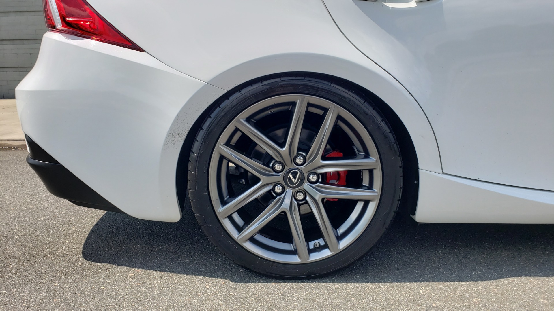 Used 2014 Lexus IS 250 F-SPORT SEDAN / BLIND SPOT MONITOR / REARVIEW / 18IN WHEELS for sale Sold at Formula Imports in Charlotte NC 28227 34