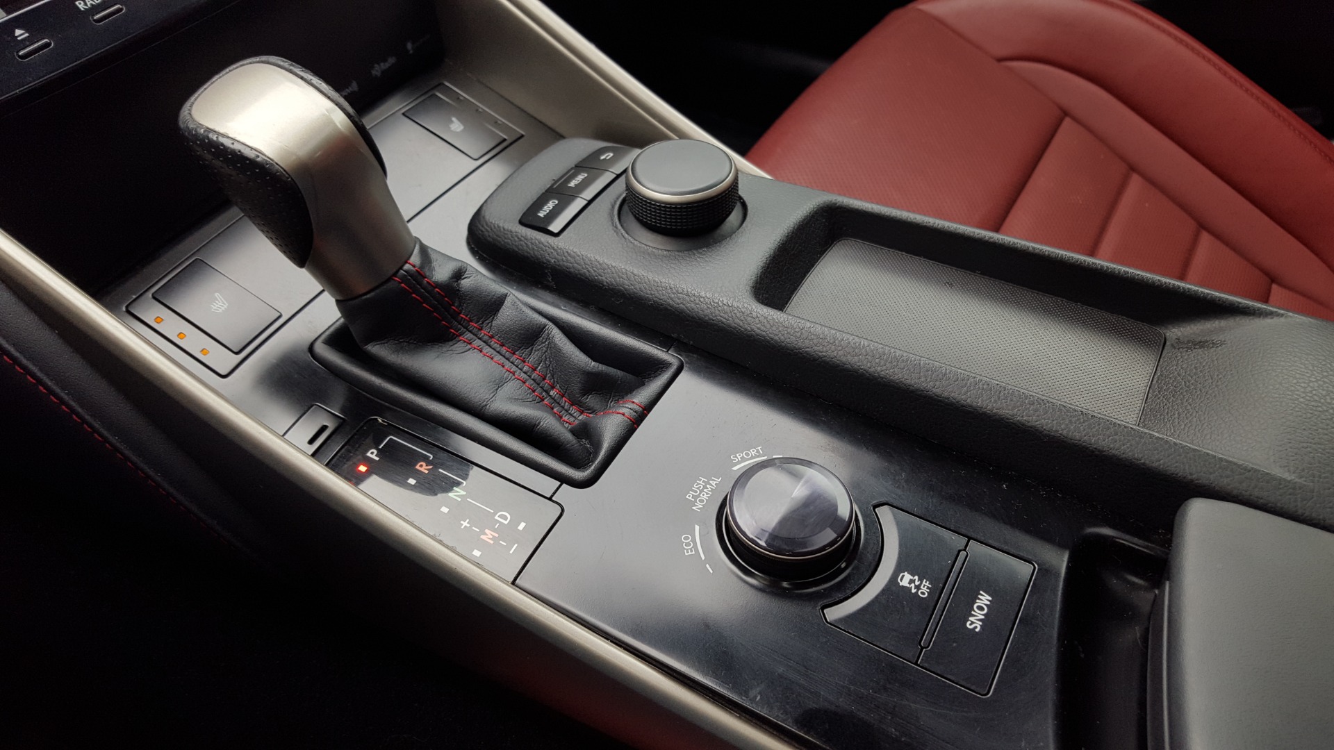 Used 2014 Lexus IS 250 F-SPORT SEDAN / BLIND SPOT MONITOR / REARVIEW / 18IN WHEELS for sale Sold at Formula Imports in Charlotte NC 28227 55