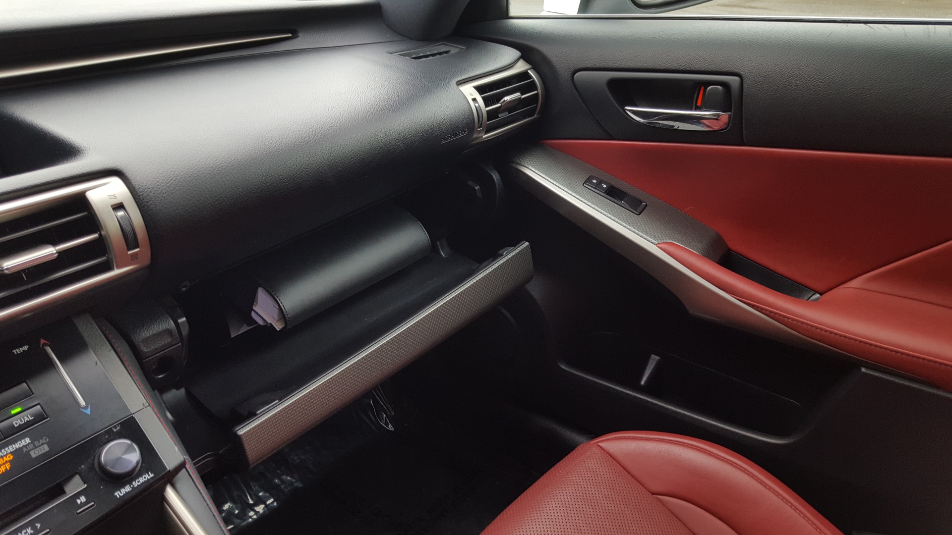 Used 2014 Lexus IS 250 F-SPORT SEDAN / BLIND SPOT MONITOR / REARVIEW / 18IN WHEELS for sale Sold at Formula Imports in Charlotte NC 28227 58