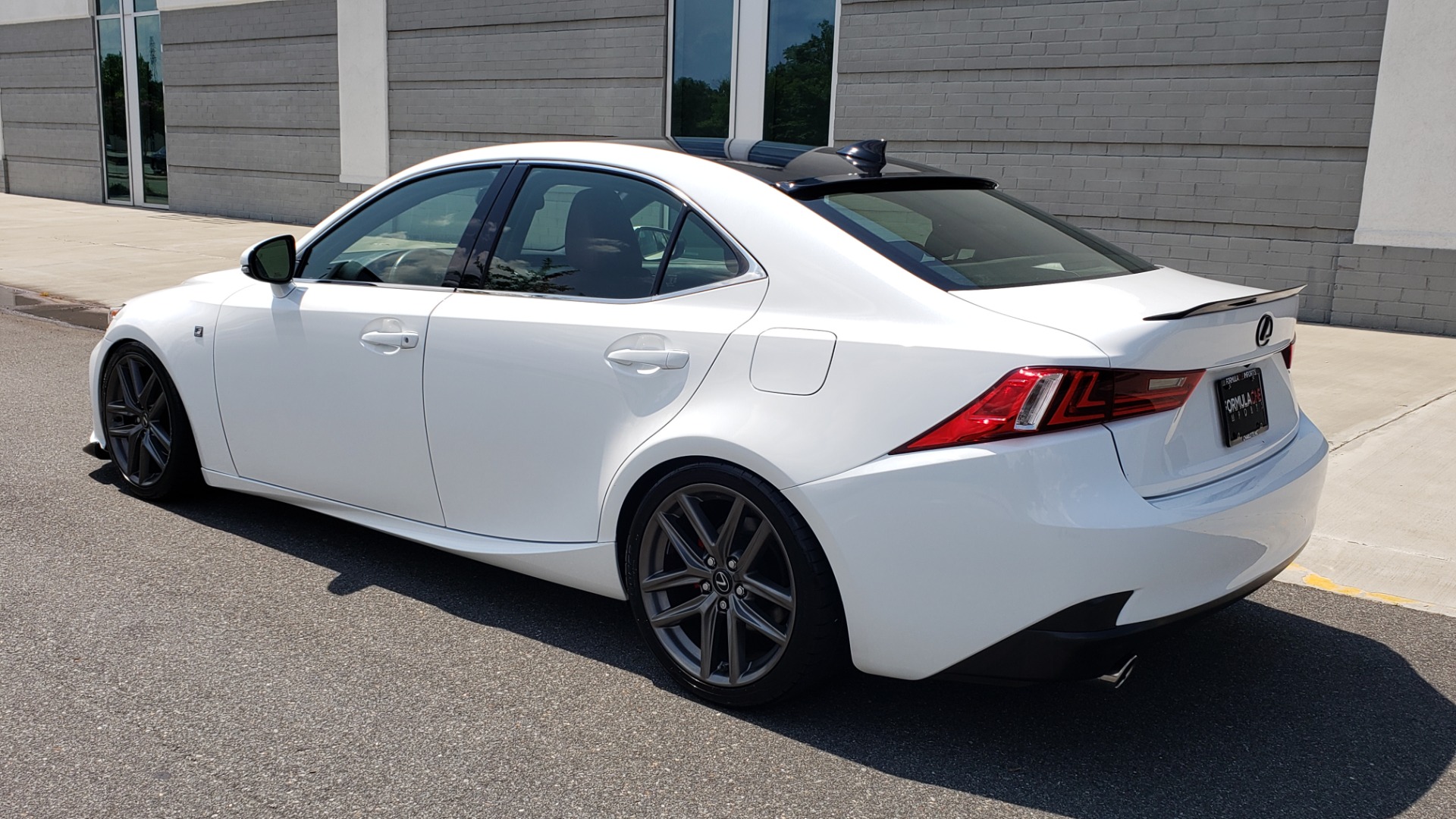 Used 2014 Lexus IS 250 F-SPORT SEDAN / BLIND SPOT MONITOR / REARVIEW / 18IN WHEELS for sale Sold at Formula Imports in Charlotte NC 28227 7