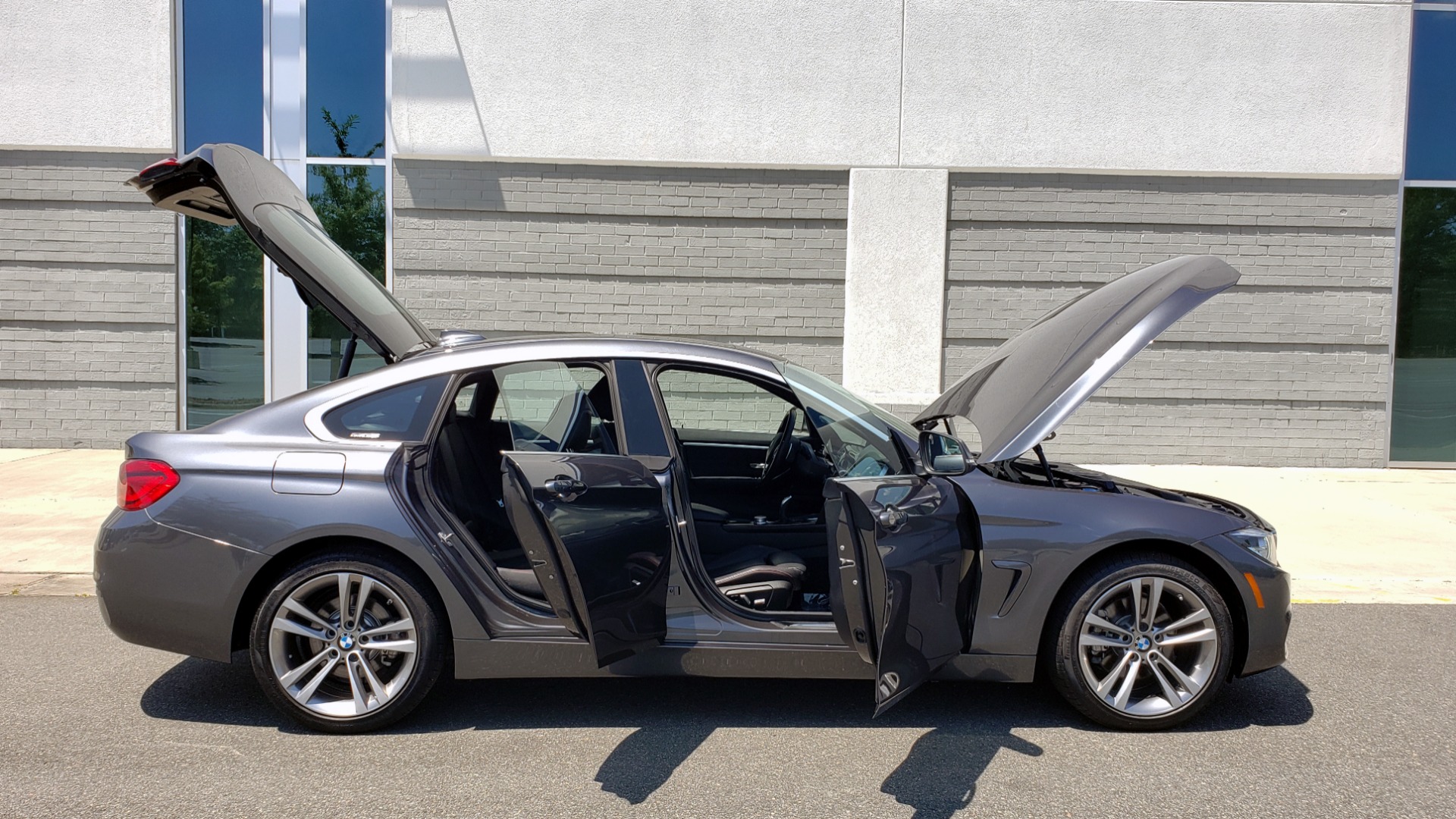 Used 2018 BMW 4 SERIES 430I XDRIVE PREMIUM / NAV / SUNROOF / HTD STS / PDC / REARVIEW for sale Sold at Formula Imports in Charlotte NC 28227 12