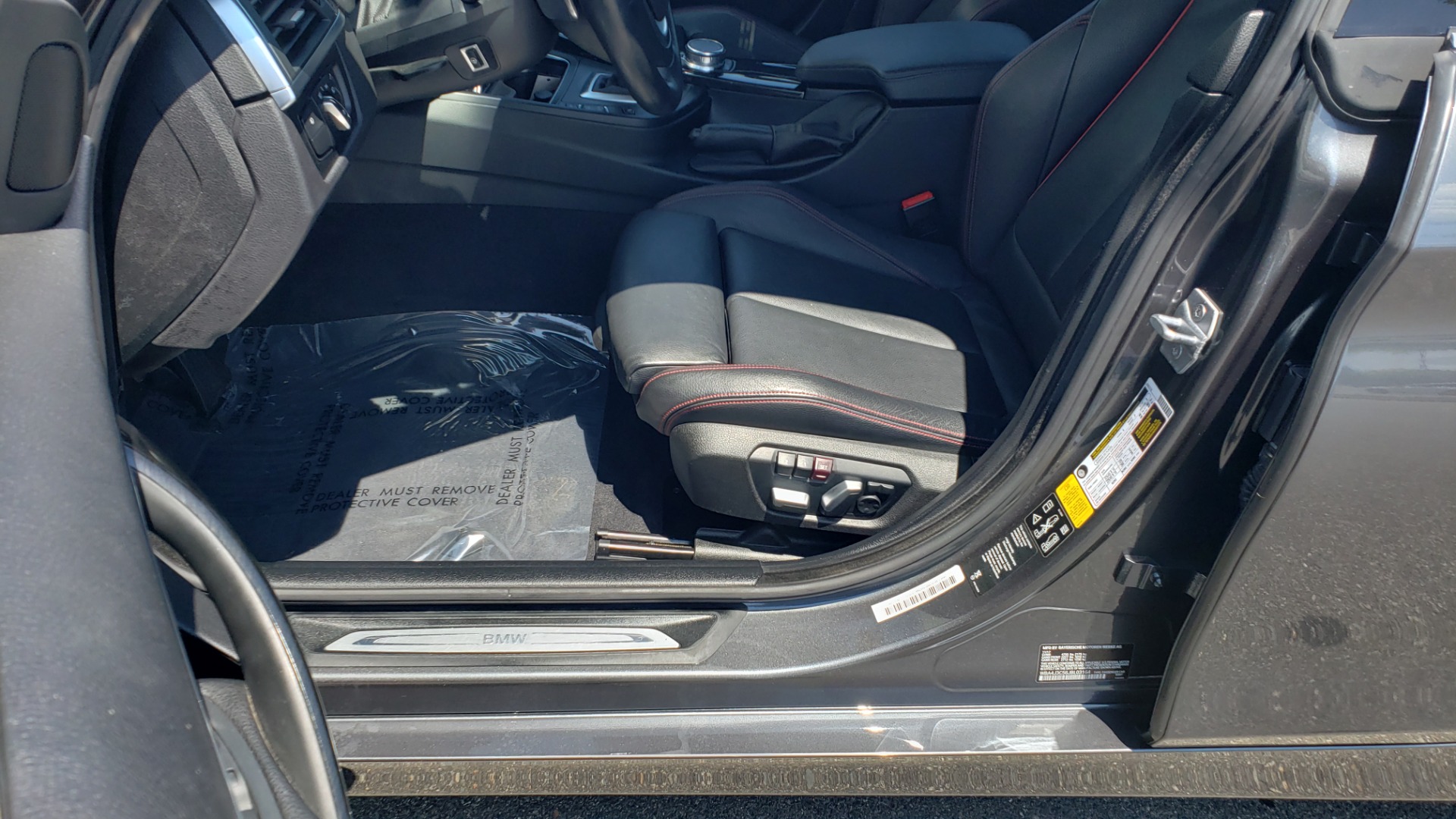 Used 2018 BMW 4 SERIES 430I XDRIVE PREMIUM / NAV / SUNROOF / HTD STS / PDC / REARVIEW for sale Sold at Formula Imports in Charlotte NC 28227 32
