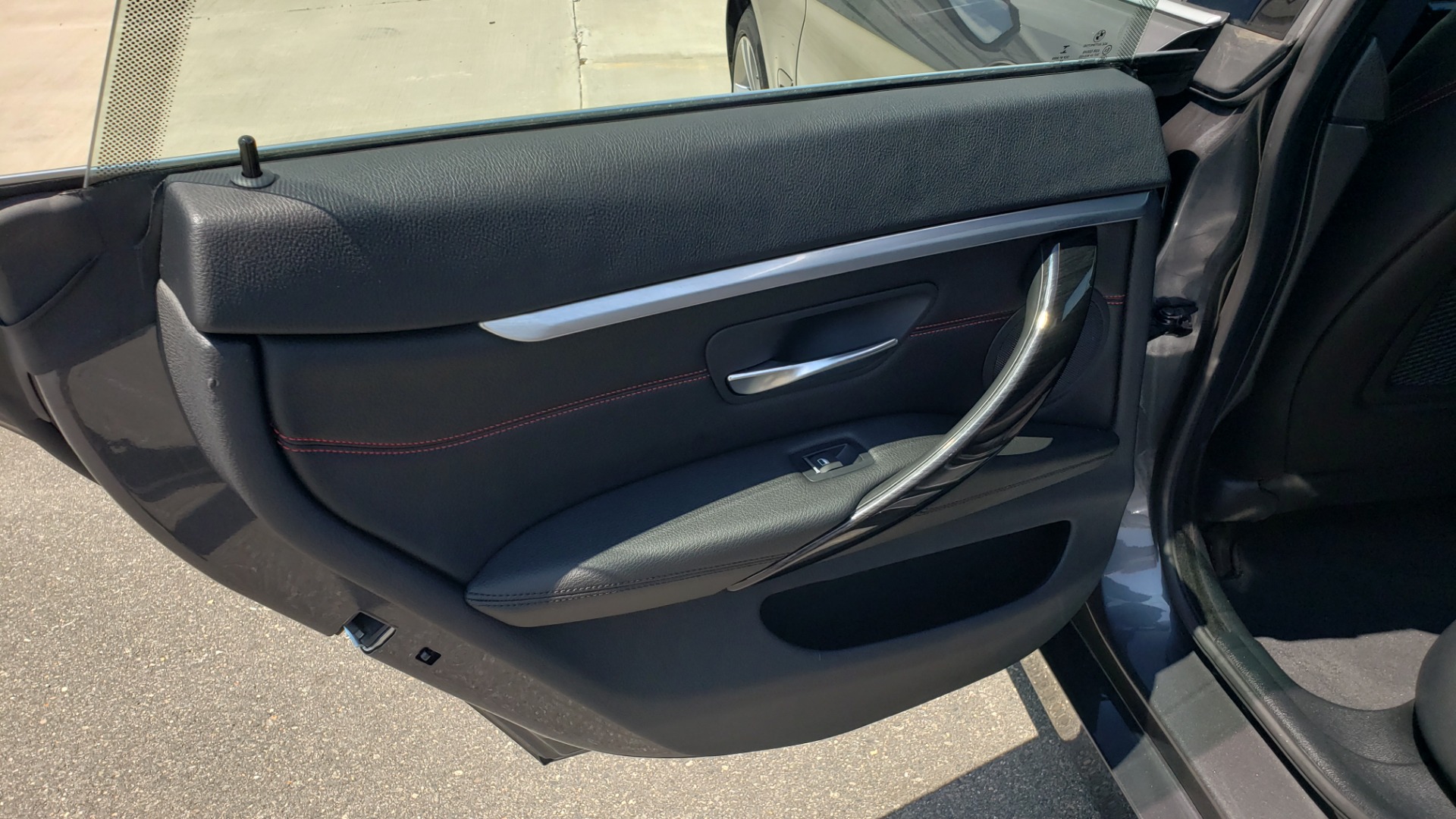 Used 2018 BMW 4 SERIES 430I XDRIVE PREMIUM / NAV / SUNROOF / HTD STS / PDC / REARVIEW for sale Sold at Formula Imports in Charlotte NC 28227 54