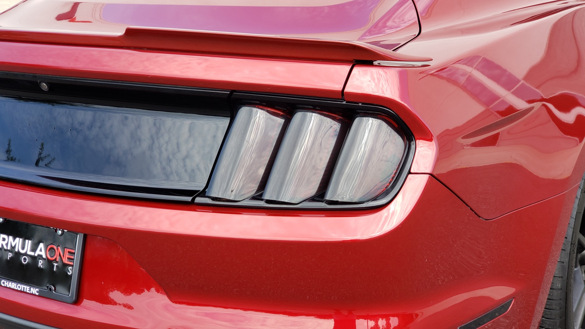 Used 2015 Ford MUSTANG ECOBOOST PREMIUM COUPE / 2.3L TURBO / AUTO / SYNC / DUAL-ZONE A/C for sale Sold at Formula Imports in Charlotte NC 28227 32