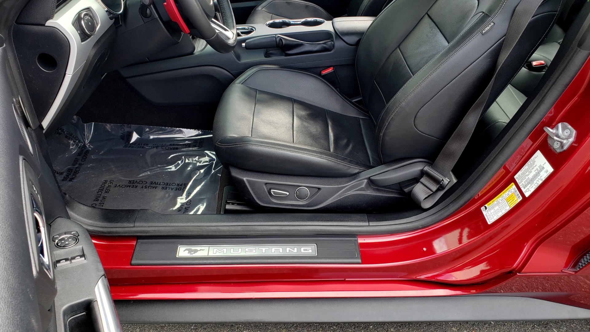 Used 2015 Ford MUSTANG ECOBOOST PREMIUM COUPE / 2.3L TURBO / AUTO / SYNC / DUAL-ZONE A/C for sale Sold at Formula Imports in Charlotte NC 28227 37