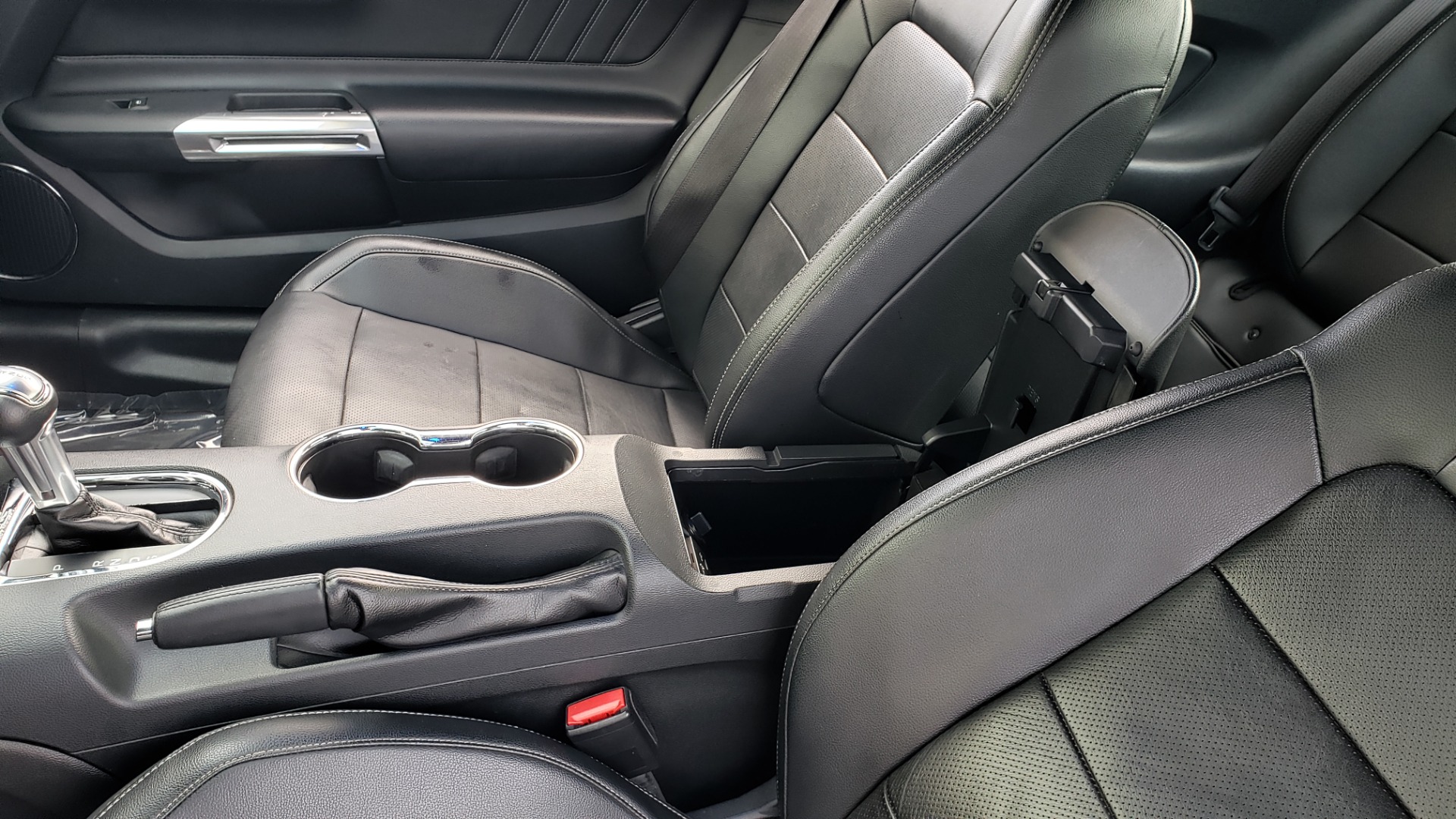 Used 2015 Ford MUSTANG ECOBOOST PREMIUM COUPE / 2.3L TURBO / AUTO / SYNC / DUAL-ZONE A/C for sale Sold at Formula Imports in Charlotte NC 28227 62