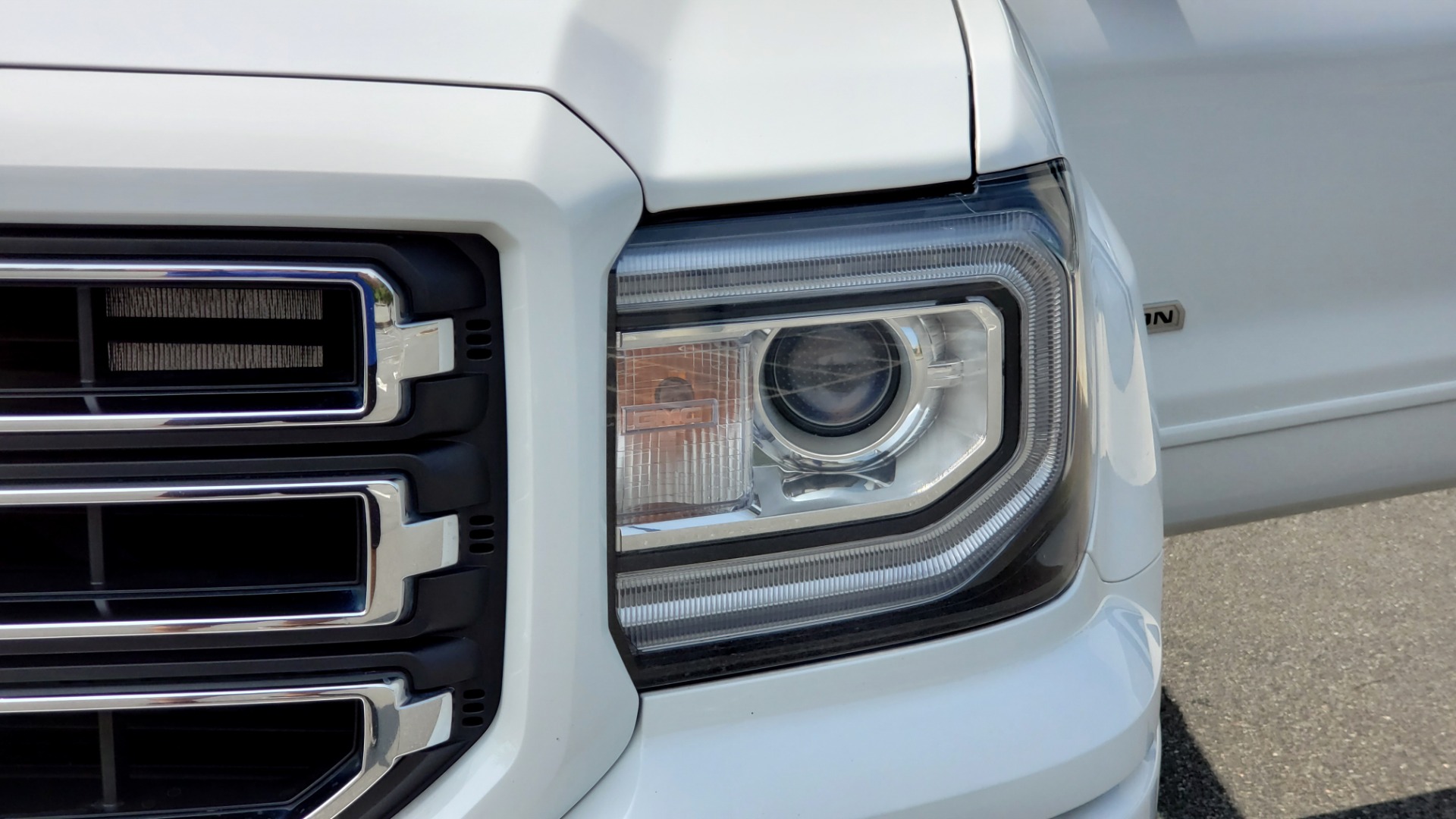 Used 2018 GMC SIERRA 1500 4WD DOUBLECAB / 143.5IN / 5.3L V8 / 6-SPD AUTO / REARVIEW for sale Sold at Formula Imports in Charlotte NC 28227 22