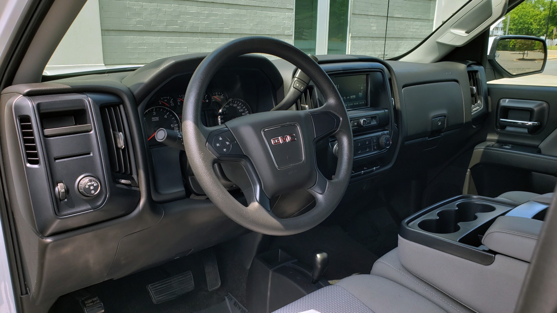 Used 2018 GMC SIERRA 1500 4WD DOUBLECAB / 143.5IN / 5.3L V8 / 6-SPD AUTO / REARVIEW for sale Sold at Formula Imports in Charlotte NC 28227 39