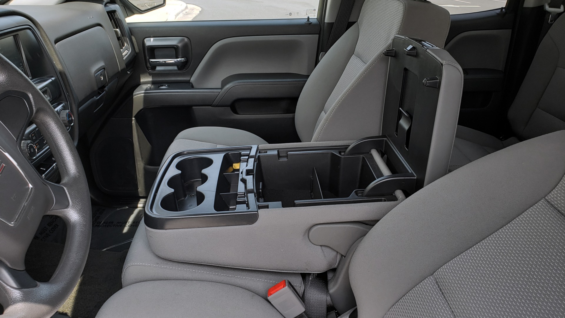 Used 2018 GMC SIERRA 1500 4WD DOUBLECAB / 143.5IN / 5.3L V8 / 6-SPD AUTO / REARVIEW for sale Sold at Formula Imports in Charlotte NC 28227 53