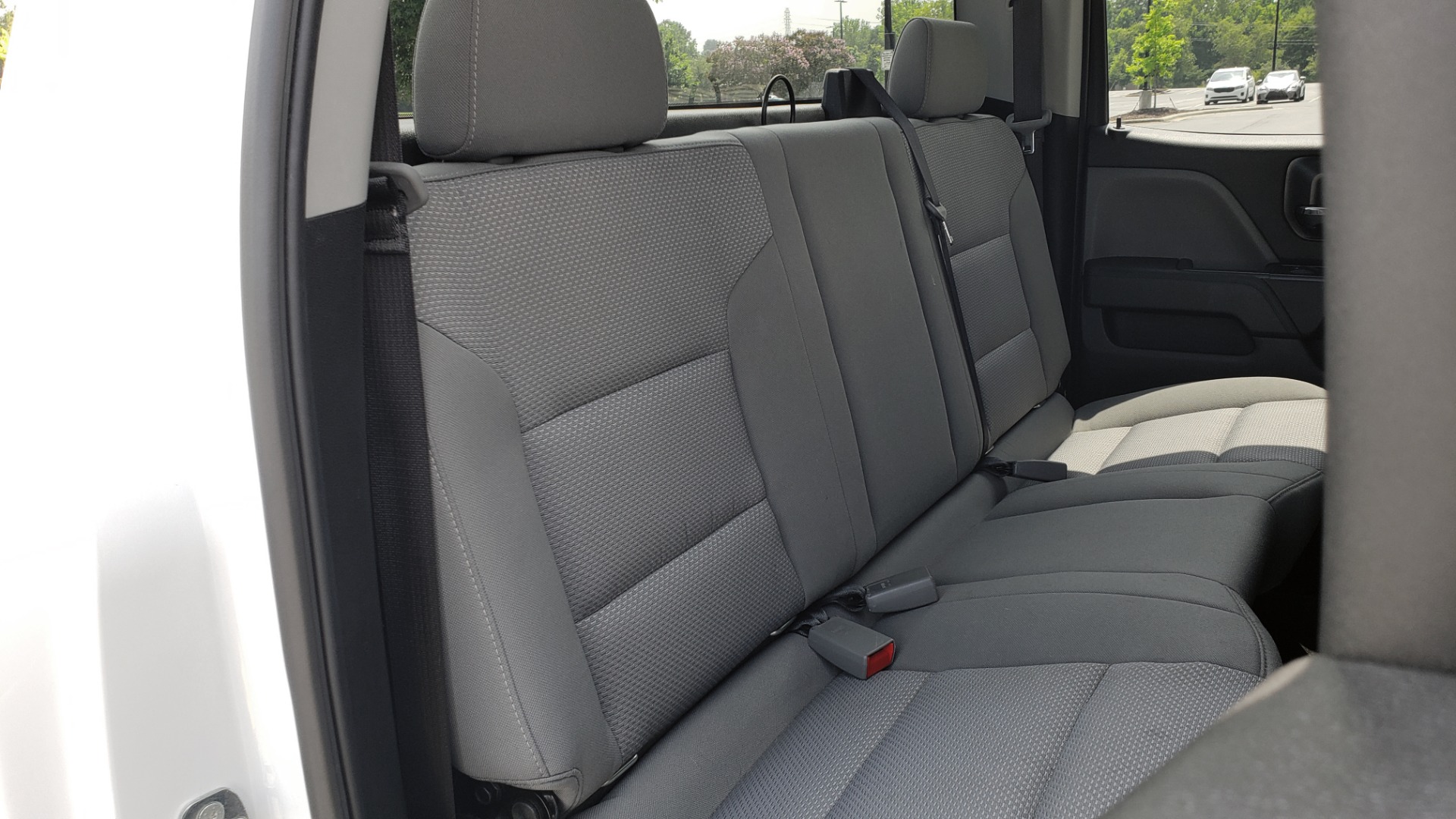 Used 2018 GMC SIERRA 1500 4WD DOUBLECAB / 143.5IN / 5.3L V8 / 6-SPD AUTO / REARVIEW for sale Sold at Formula Imports in Charlotte NC 28227 66