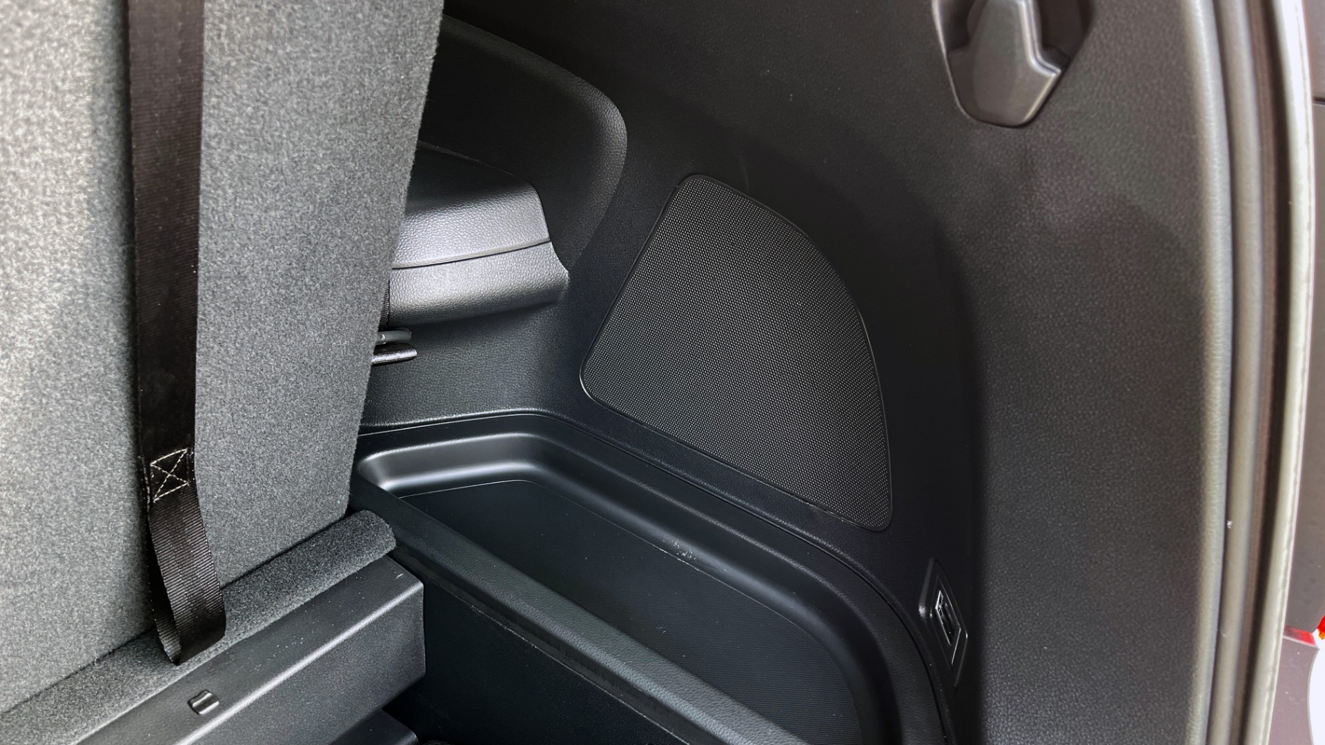 Used 2021 Honda PILOT SE / 3.5L V6 / 9-SPD AUTO / SUNROOF / 3-ROW / REARVIEW for sale Sold at Formula Imports in Charlotte NC 28227 20