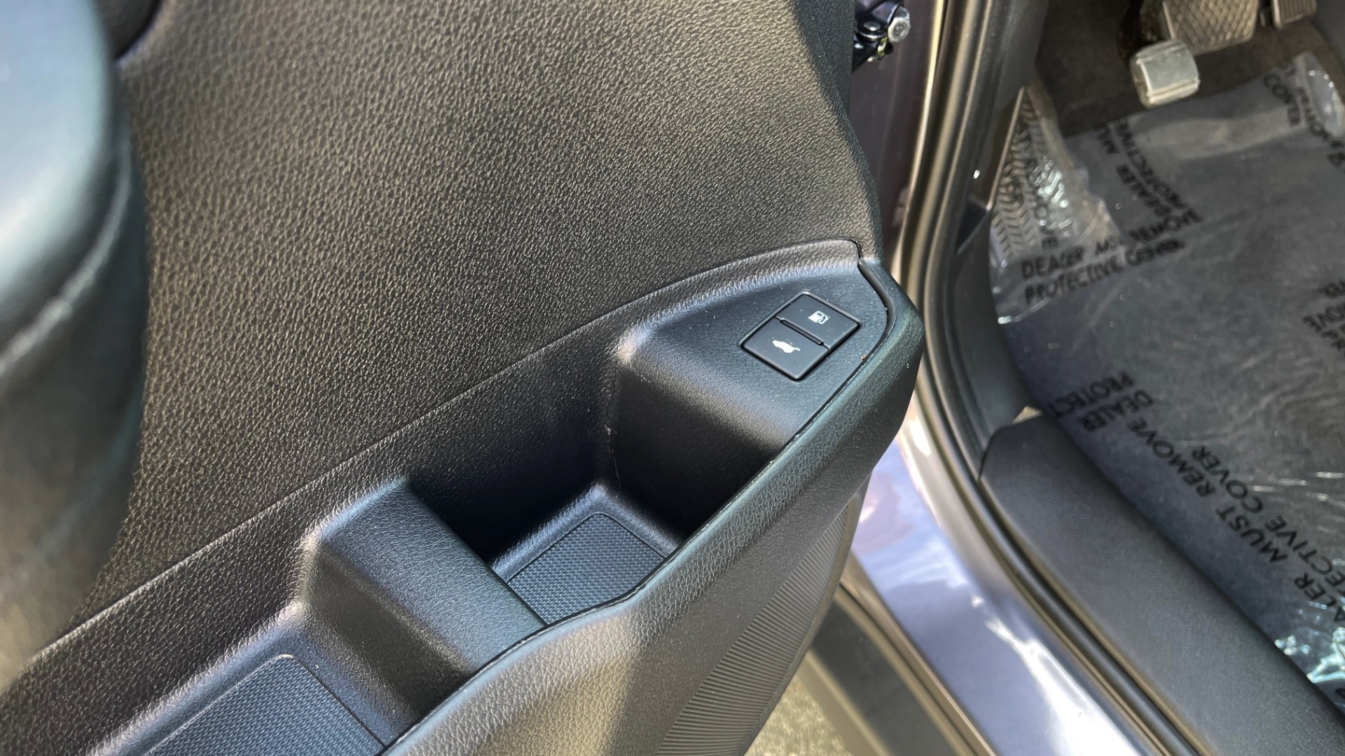Used 2021 Honda PILOT SE / 3.5L V6 / 9-SPD AUTO / SUNROOF / 3-ROW / REARVIEW for sale Sold at Formula Imports in Charlotte NC 28227 25