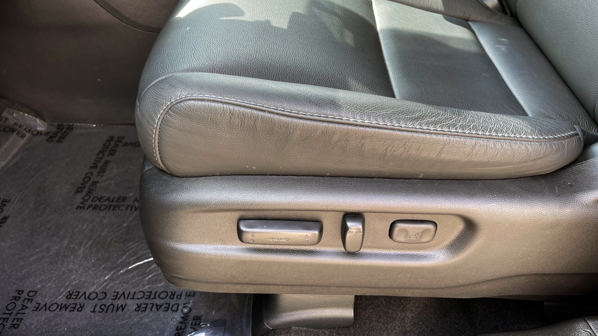 Used 2021 Honda PILOT SE / 3.5L V6 / 9-SPD AUTO / SUNROOF / 3-ROW / REARVIEW for sale Sold at Formula Imports in Charlotte NC 28227 26