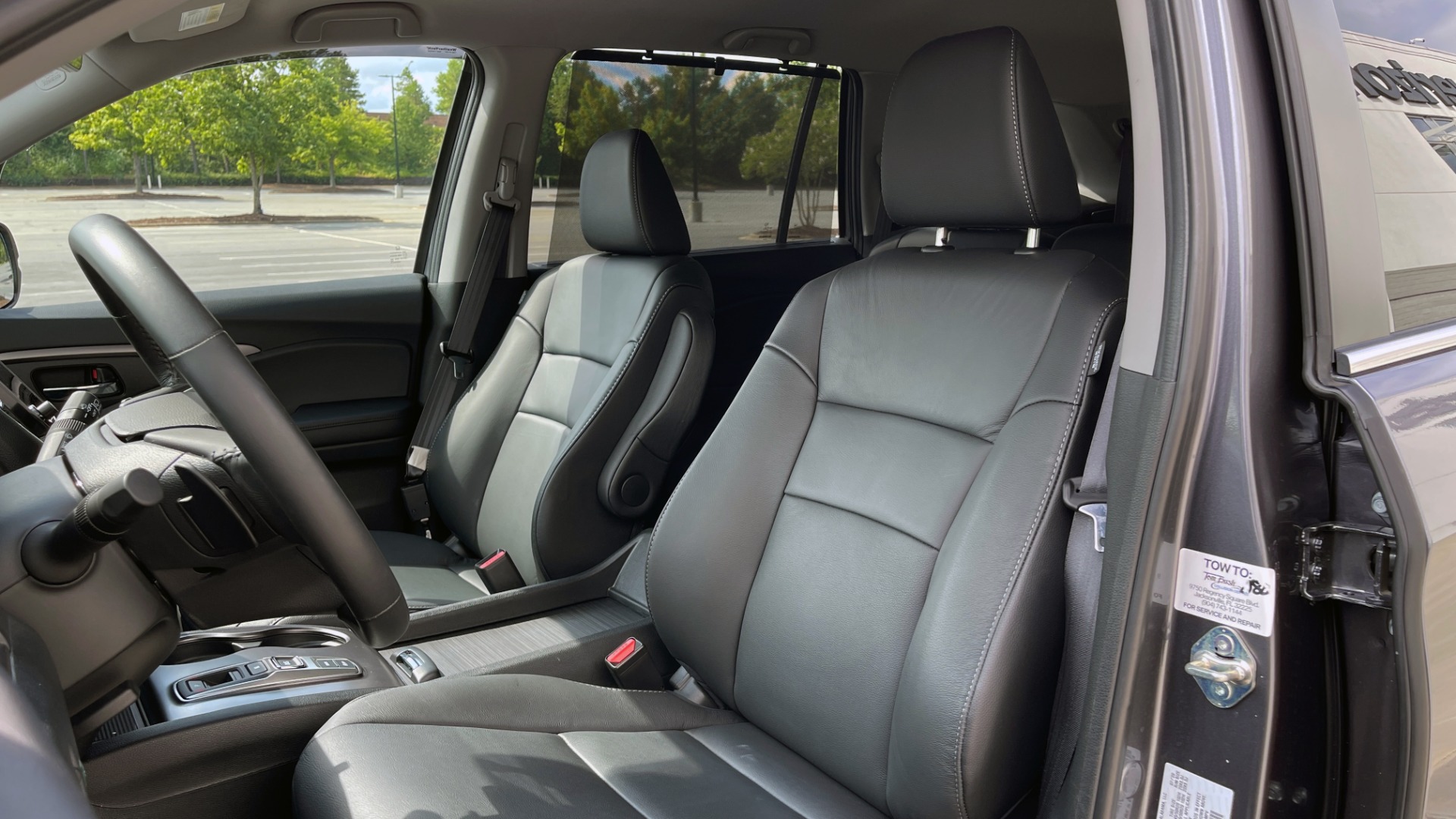 Used 2021 Honda PILOT SE / 3.5L V6 / 9-SPD AUTO / SUNROOF / 3-ROW / REARVIEW for sale Sold at Formula Imports in Charlotte NC 28227 29