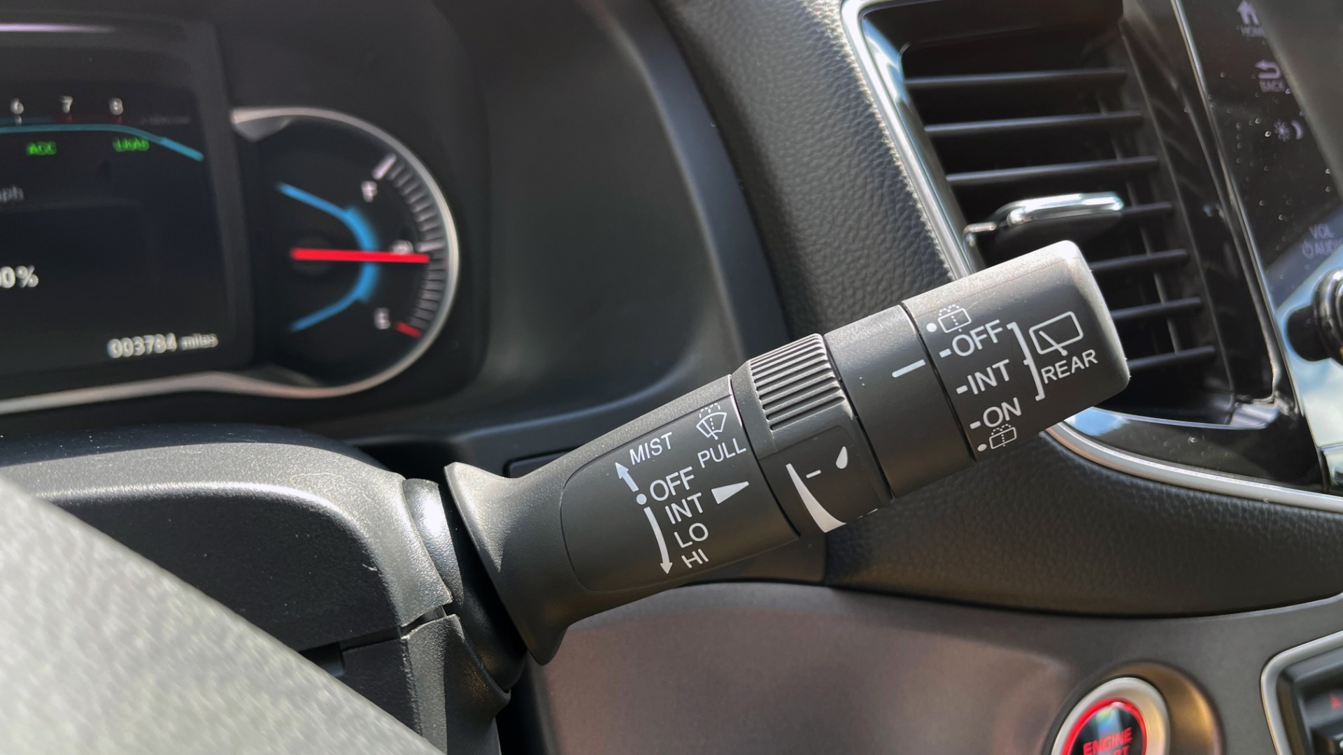 Used 2021 Honda PILOT SE / 3.5L V6 / 9-SPD AUTO / SUNROOF / 3-ROW / REARVIEW for sale Sold at Formula Imports in Charlotte NC 28227 33