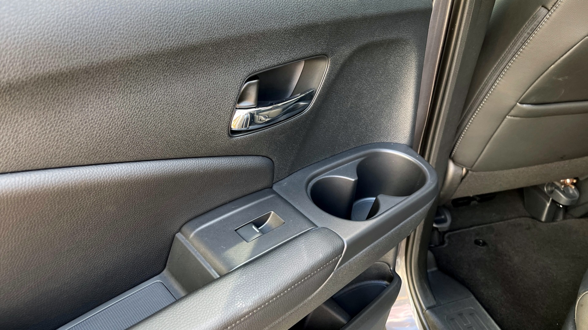 Used 2021 Honda PILOT SE / 3.5L V6 / 9-SPD AUTO / SUNROOF / 3-ROW / REARVIEW for sale Sold at Formula Imports in Charlotte NC 28227 48