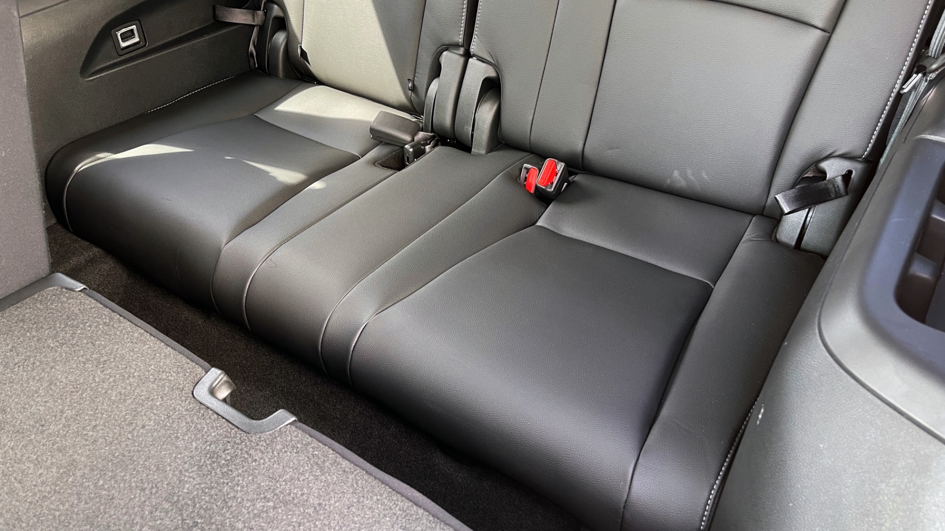 Used 2021 Honda PILOT SE / 3.5L V6 / 9-SPD AUTO / SUNROOF / 3-ROW / REARVIEW for sale Sold at Formula Imports in Charlotte NC 28227 59