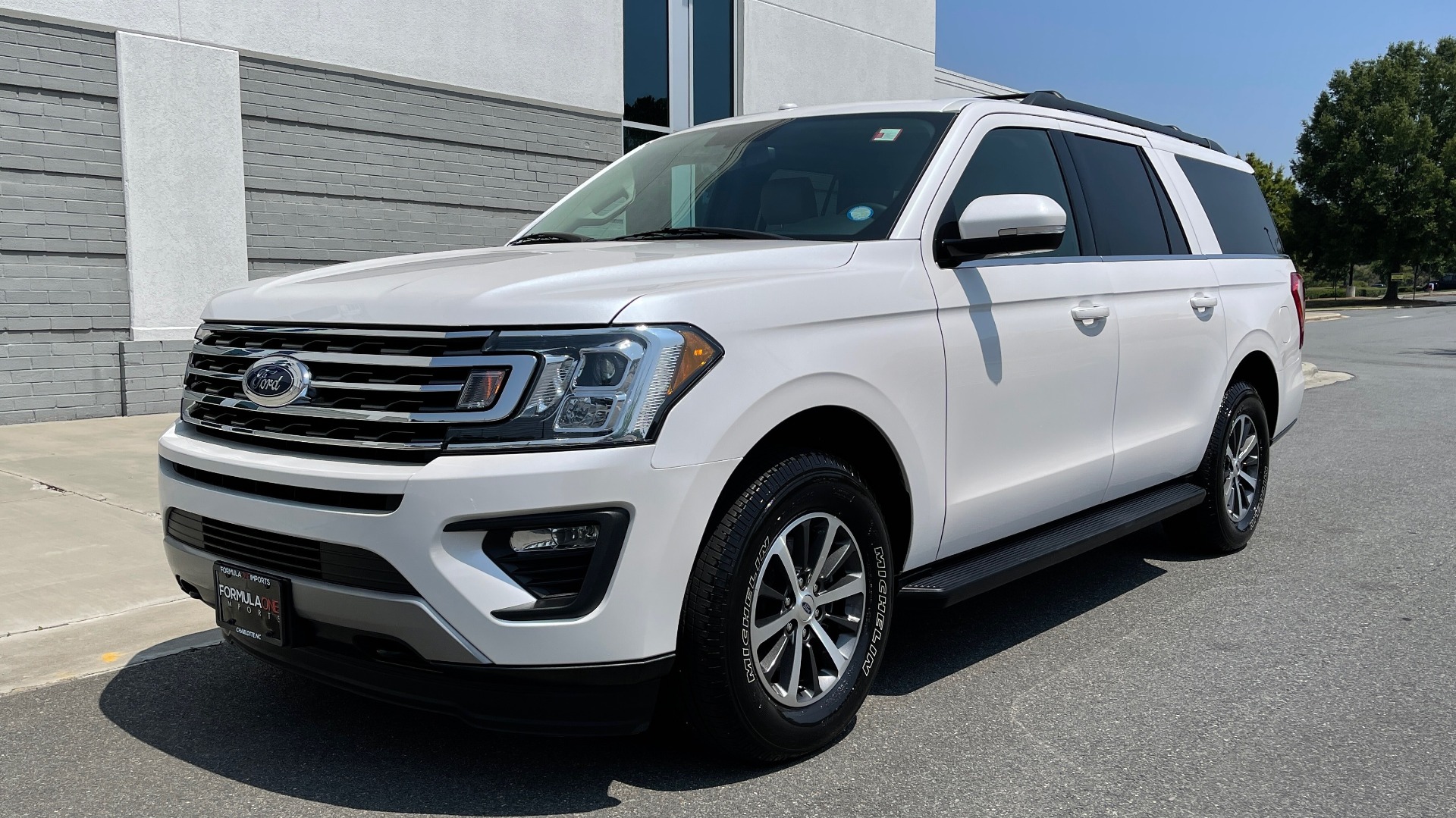 Used 2019 Ford EXPEDITION MAX XLT / 3.5L ECOBOOST / NAV / PANO-ROOF / 3-ROWS / REARVIEW for sale Sold at Formula Imports in Charlotte NC 28227 3