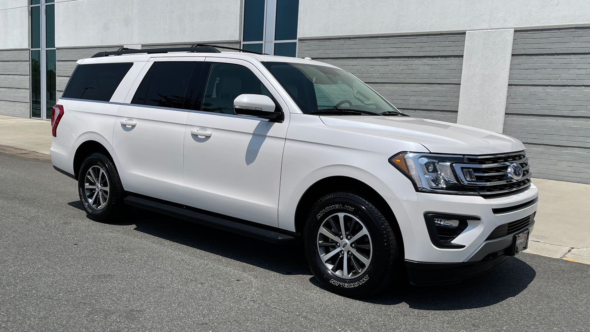 Used 2019 Ford EXPEDITION MAX XLT / 3.5L ECOBOOST / NAV / PANO-ROOF / 3-ROWS / REARVIEW for sale Sold at Formula Imports in Charlotte NC 28227 6