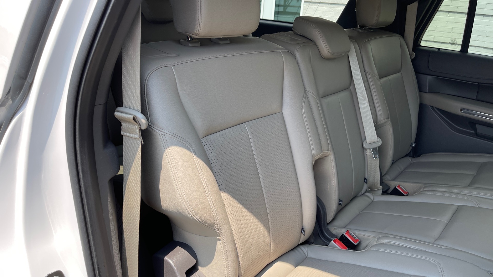 Used 2019 Ford EXPEDITION MAX XLT / 3.5L ECOBOOST / NAV / PANO-ROOF / 3-ROWS / REARVIEW for sale Sold at Formula Imports in Charlotte NC 28227 67