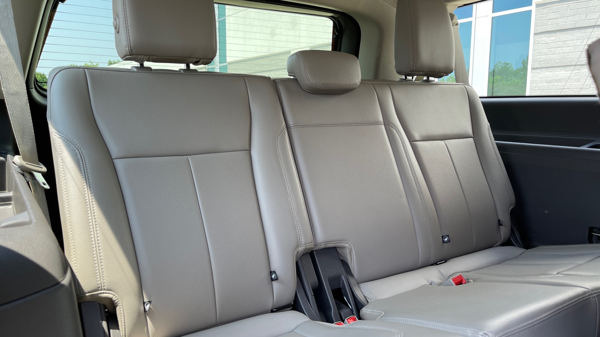 Used 2019 Ford EXPEDITION MAX XLT / 3.5L ECOBOOST / NAV / PANO-ROOF / 3-ROWS / REARVIEW for sale Sold at Formula Imports in Charlotte NC 28227 68