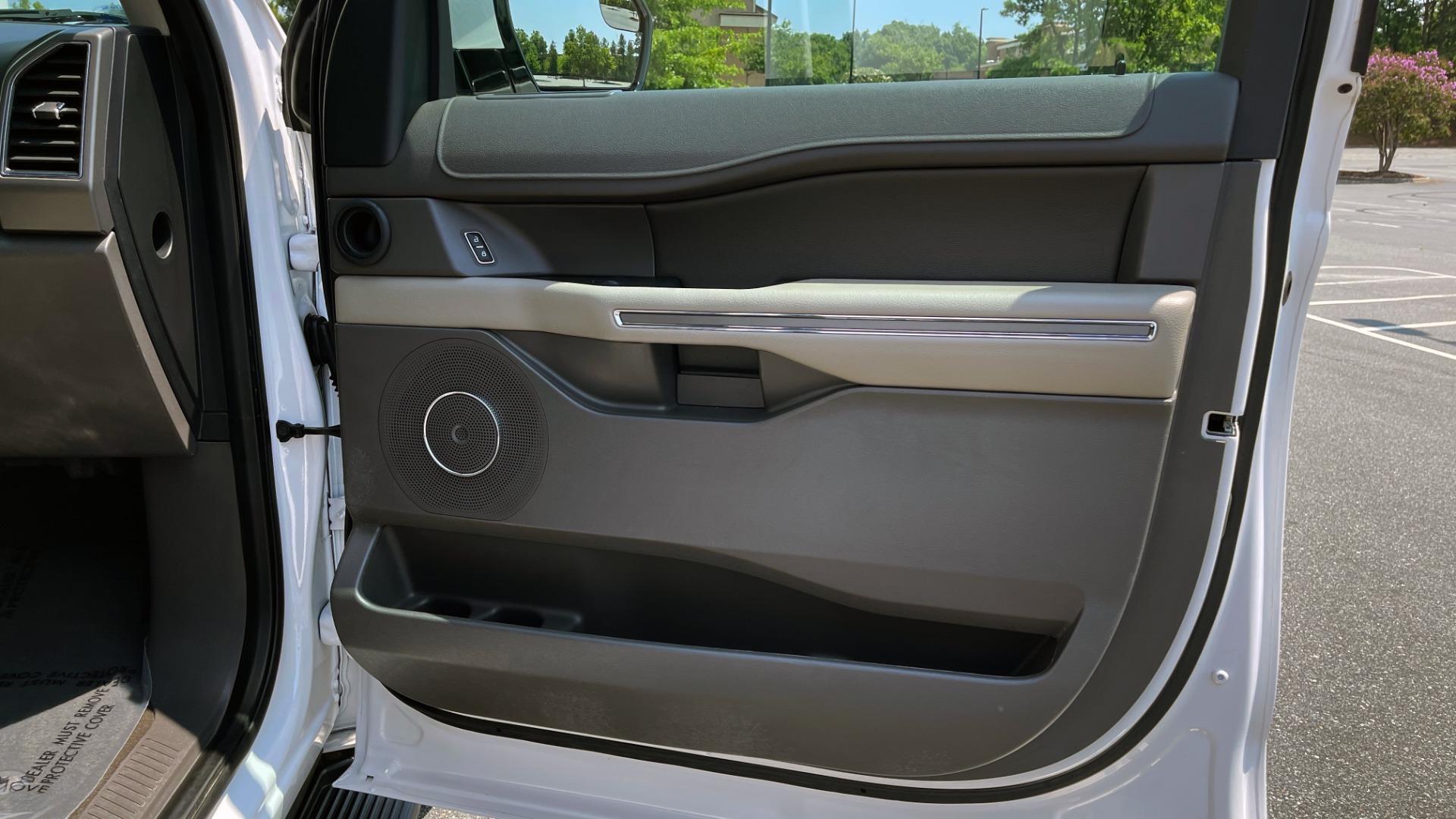Used 2019 Ford EXPEDITION MAX XLT / 3.5L ECOBOOST / NAV / PANO-ROOF / 3-ROWS / REARVIEW for sale Sold at Formula Imports in Charlotte NC 28227 71