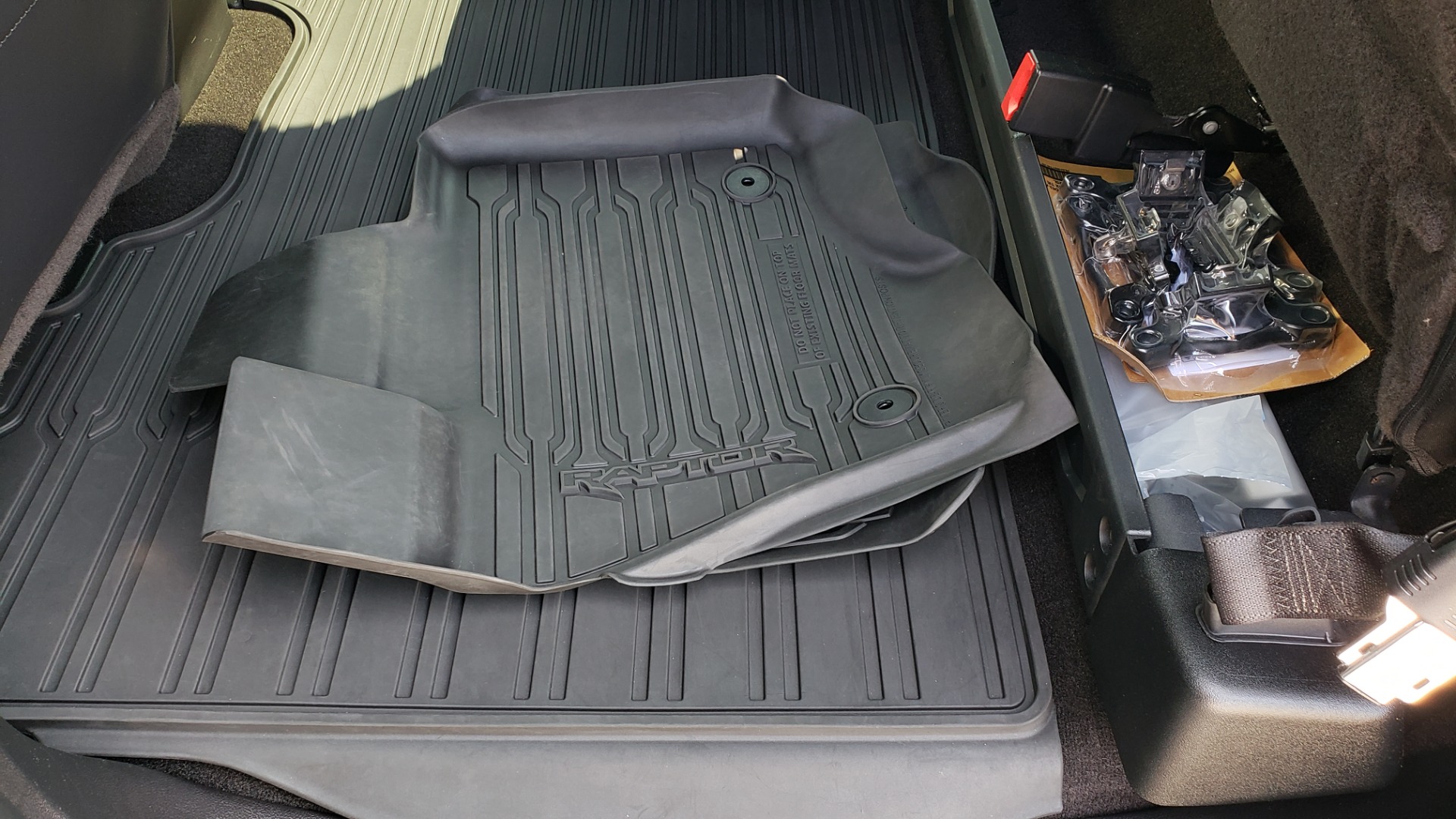 Used 2018 Ford F-150 RAPTOR 4X4 SUPERCREW / NAV / PANO-ROOF / REARVIEW for sale Sold at Formula Imports in Charlotte NC 28227 72