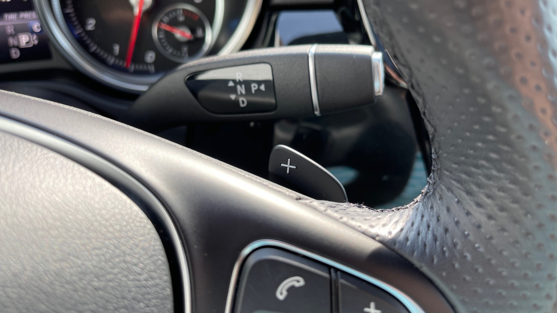 Used 2018 Mercedes-Benz GLE 350 4MATIC PREMIUM / NAV / SUNROOF / HTD STS / TRAILER HITCH / REARVIEW for sale Sold at Formula Imports in Charlotte NC 28227 37