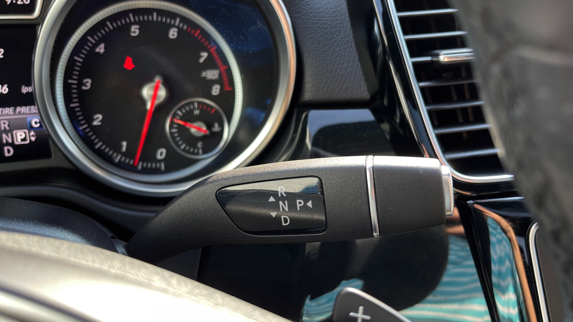 Used 2018 Mercedes-Benz GLE 350 4MATIC PREMIUM / NAV / SUNROOF / HTD STS / TRAILER HITCH / REARVIEW for sale Sold at Formula Imports in Charlotte NC 28227 38