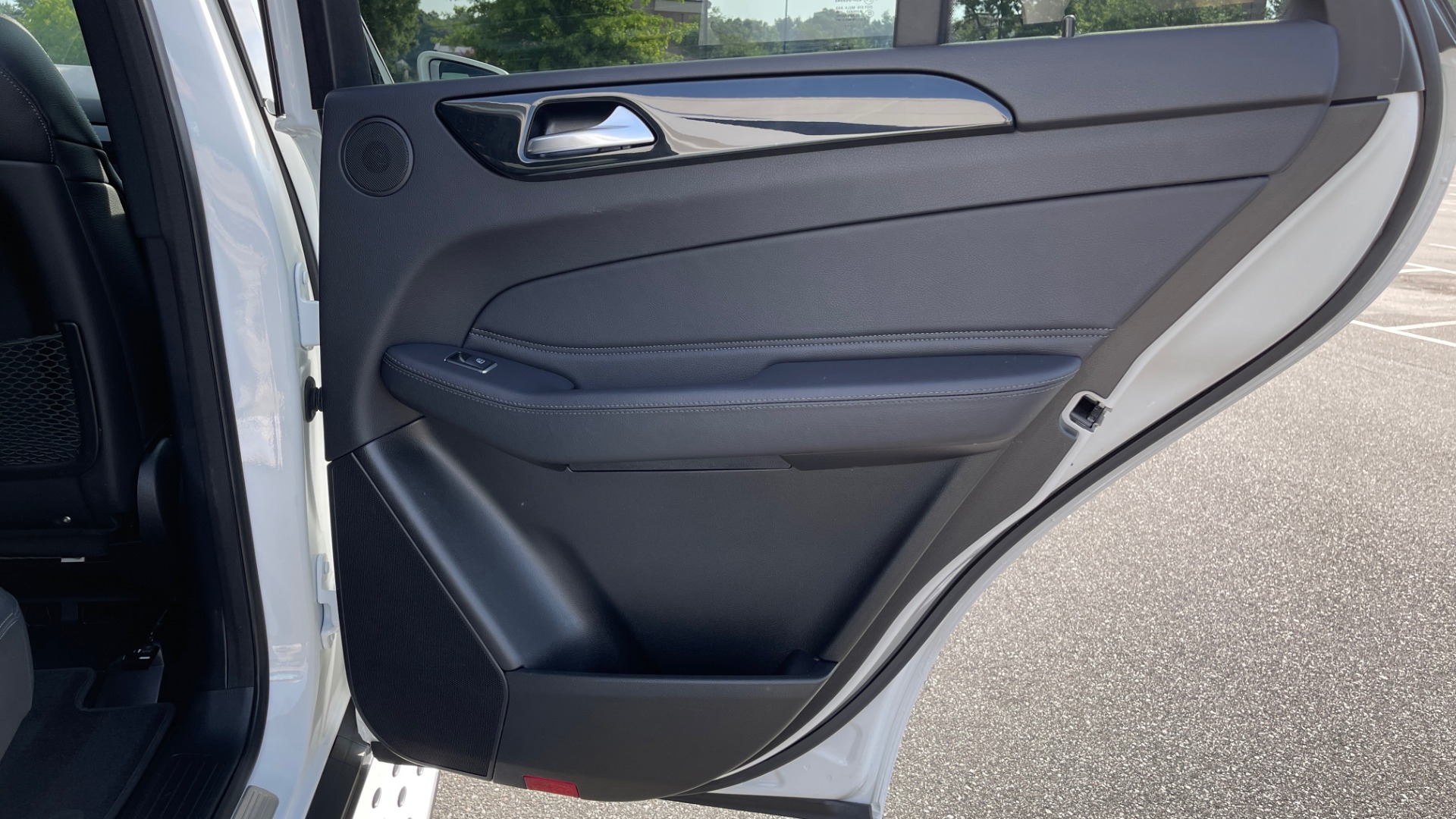 Used 2018 Mercedes-Benz GLE 350 4MATIC PREMIUM / NAV / SUNROOF / HTD STS / TRAILER HITCH / REARVIEW for sale Sold at Formula Imports in Charlotte NC 28227 60
