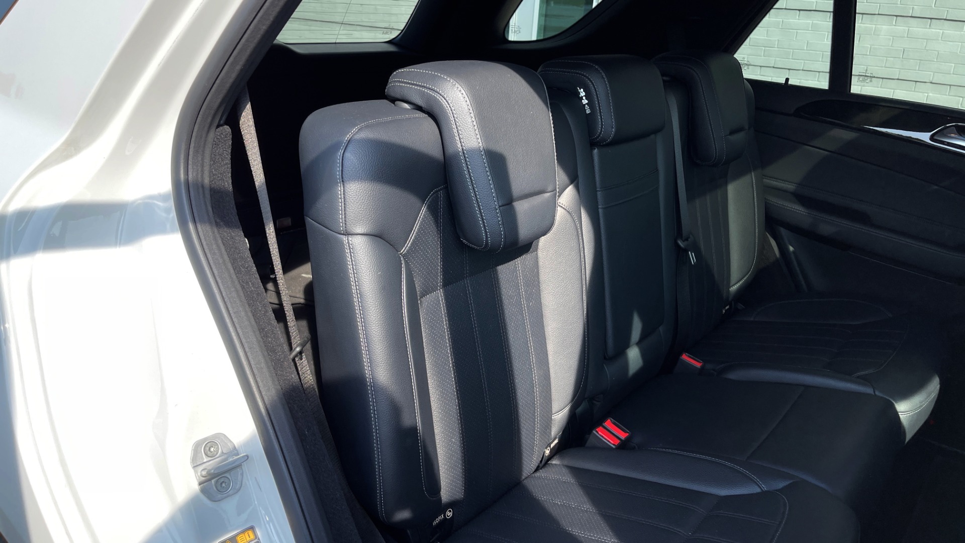Used 2018 Mercedes-Benz GLE 350 4MATIC PREMIUM / NAV / SUNROOF / HTD STS / TRAILER HITCH / REARVIEW for sale Sold at Formula Imports in Charlotte NC 28227 63