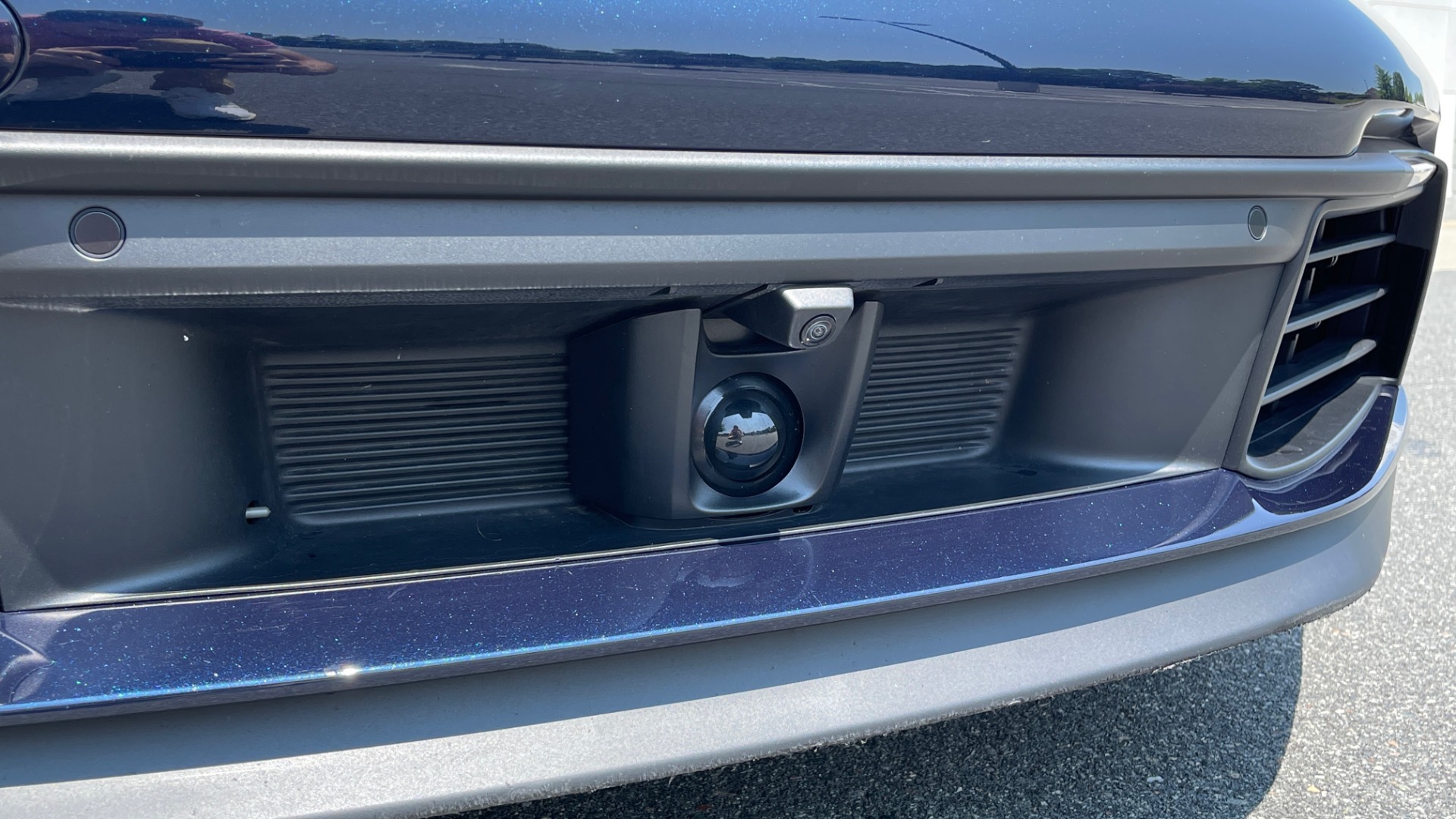 Used 2020 Porsche 911 CARRERA S CABRIOLET PREMIUM SPORT / LCA / ACC / BOSE / REARVIEW for sale $159,995 at Formula Imports in Charlotte NC 28227 23