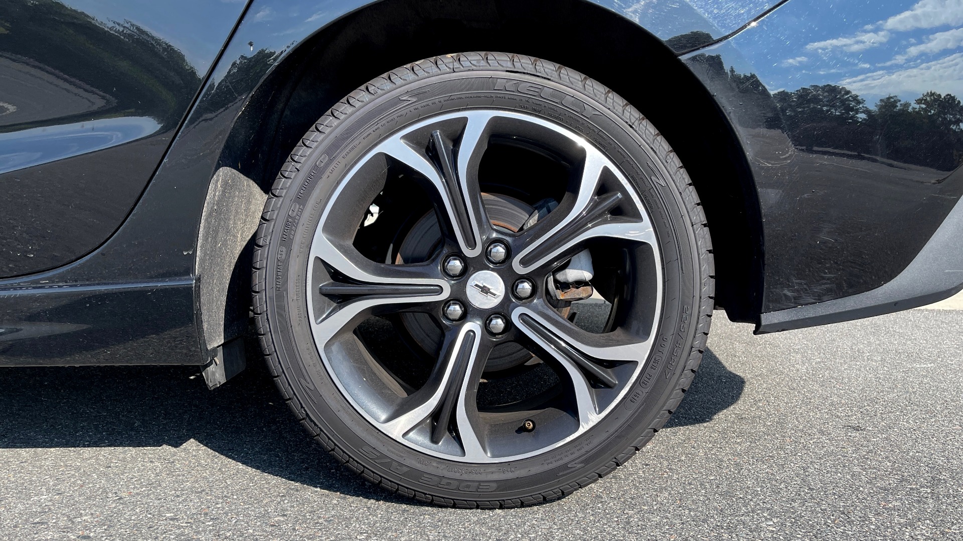 Used 2019 Chevrolet CRUZE LT / 1.4L TURBO / 6-SPD AUTO / AIR CONDITIONING / REARVIEW for sale Sold at Formula Imports in Charlotte NC 28227 50