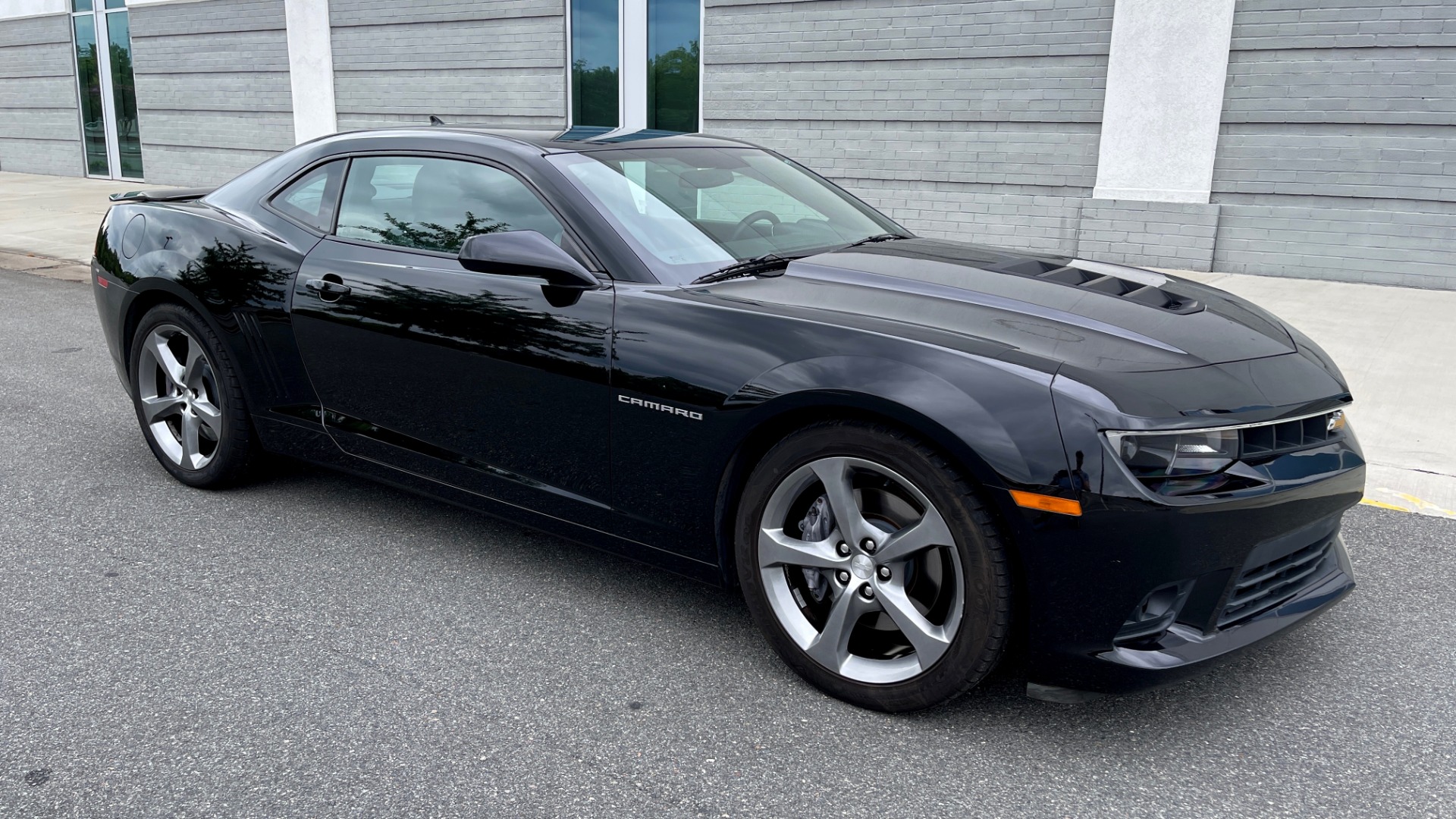 Used 2014 Chevrolet Camaro SS for sale Sold at Formula Imports in Charlotte NC 28227 6