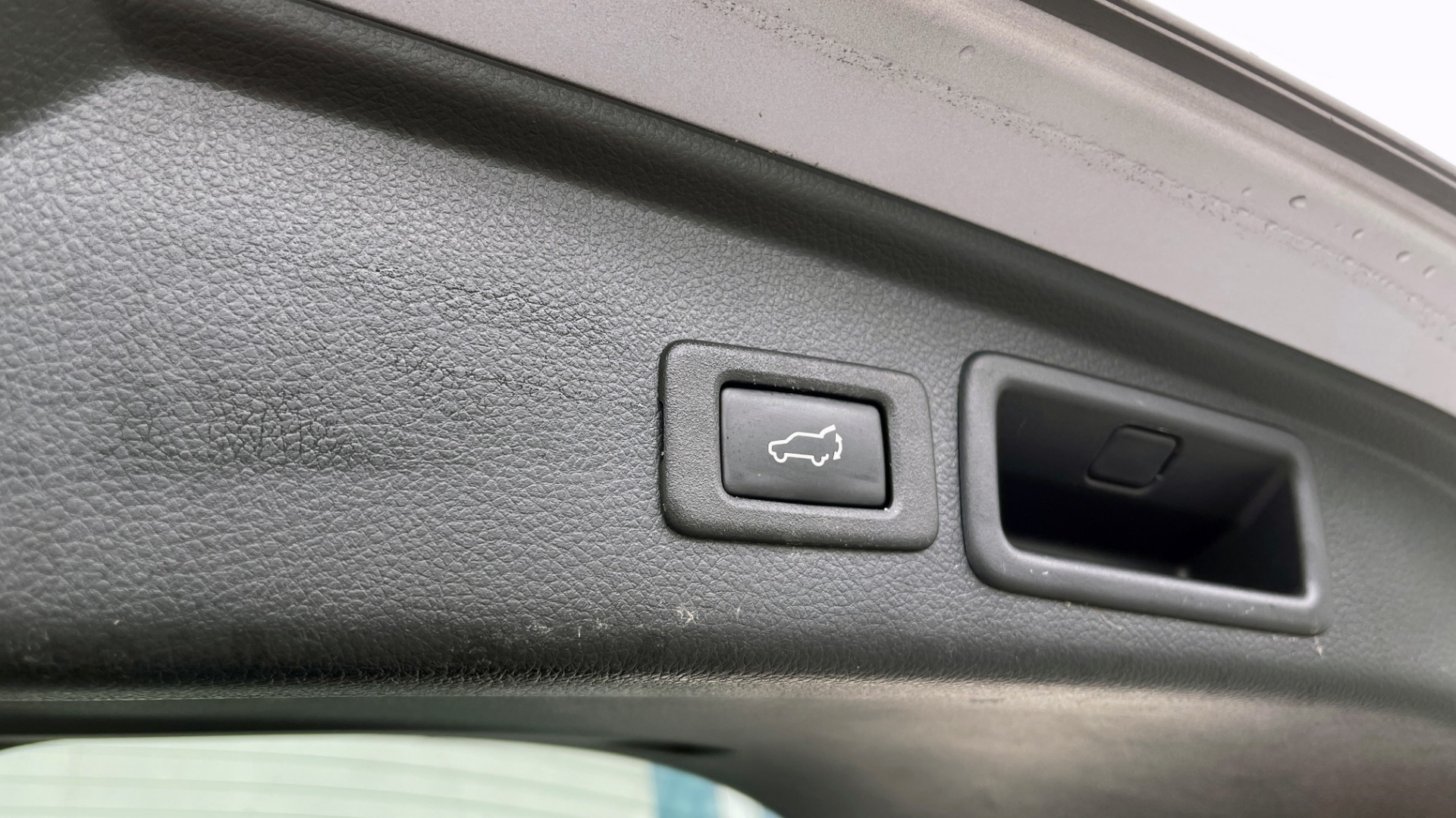 Used 2016 Subaru FORESTER 2.0XT TOURING / NAV / SUNROOF / ADAPT CRS / PRE-COLLISION / REARVIEW for sale Sold at Formula Imports in Charlotte NC 28227 18
