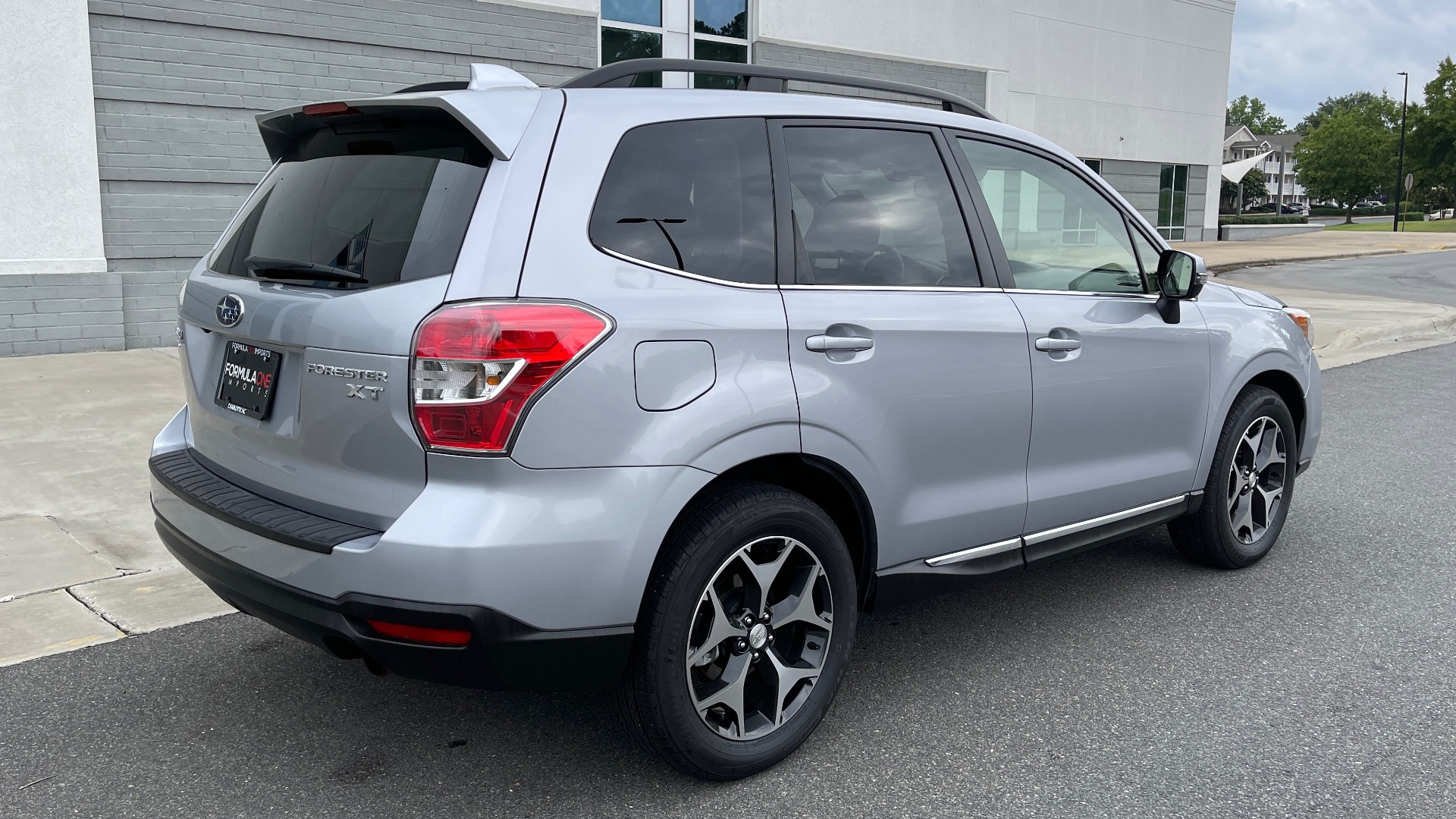 Used 2016 Subaru FORESTER 2.0XT TOURING / NAV / SUNROOF / ADAPT CRS / PRE-COLLISION / REARVIEW for sale Sold at Formula Imports in Charlotte NC 28227 2