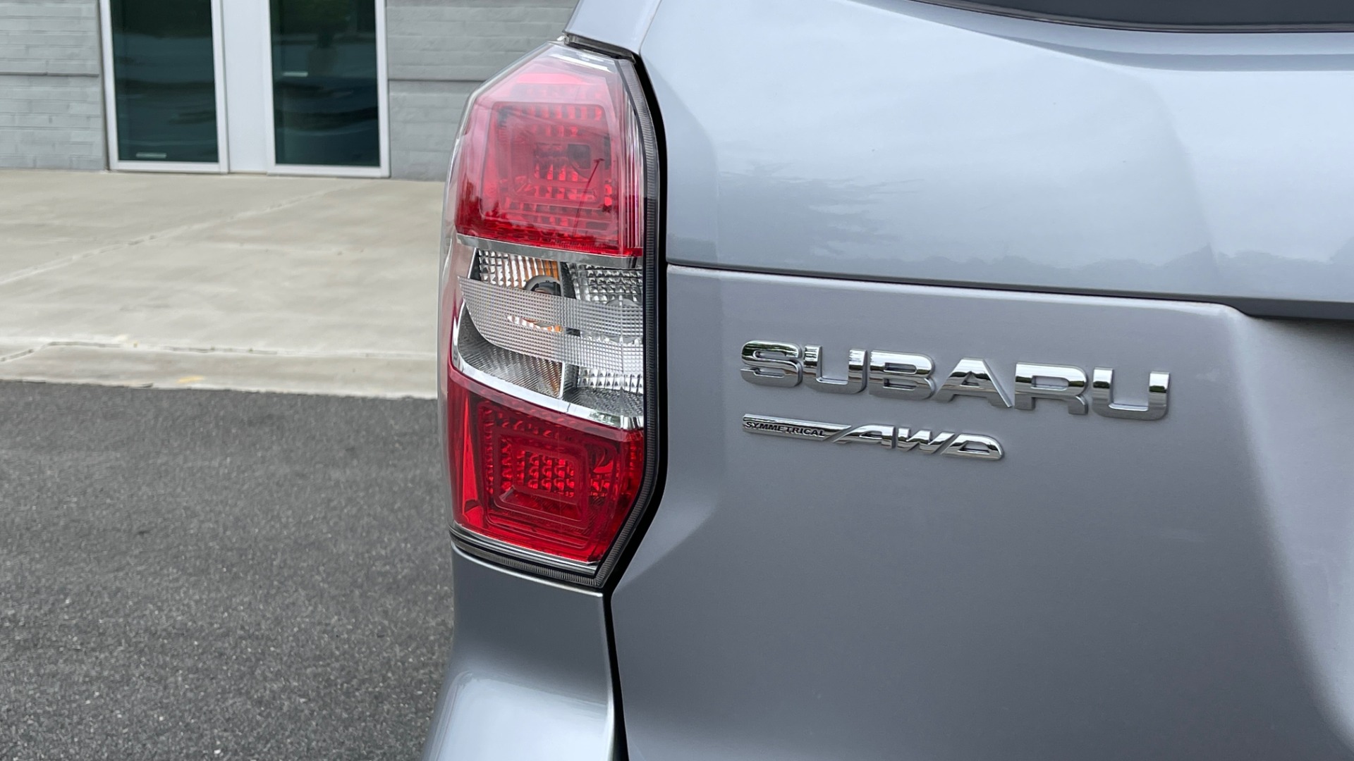 Used 2016 Subaru FORESTER 2.0XT TOURING / NAV / SUNROOF / ADAPT CRS / PRE-COLLISION / REARVIEW for sale Sold at Formula Imports in Charlotte NC 28227 24