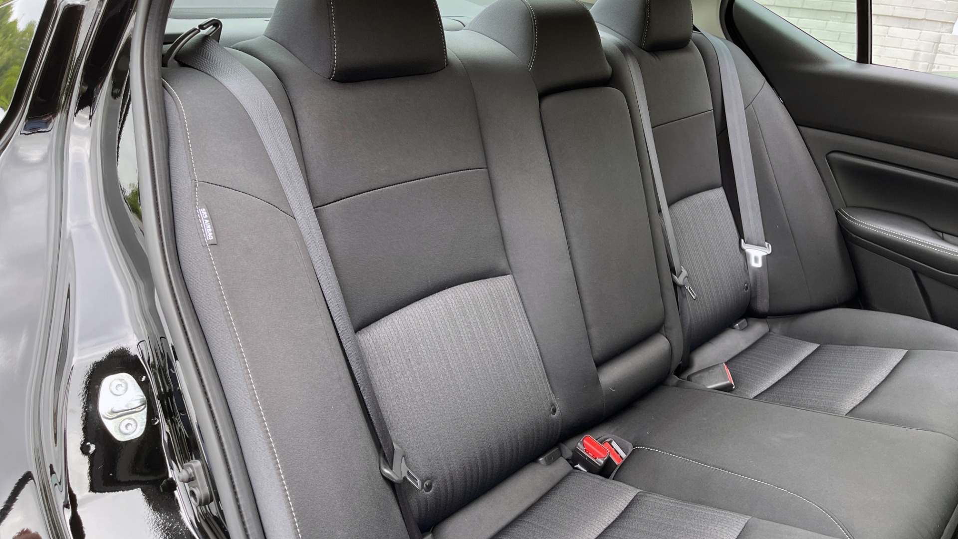 Used 2019 Nissan ALTIMA 2.5 SV SEDAN / CVT TRANS / SUNROOF / REARVIEW / LOW MILES for sale Sold at Formula Imports in Charlotte NC 28227 52