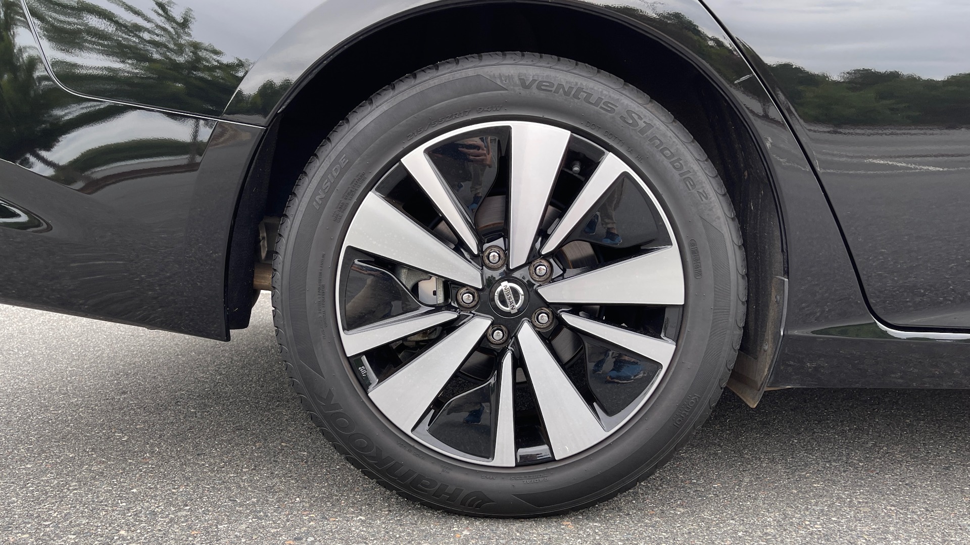 Used 2019 Nissan ALTIMA 2.5 SV SEDAN / CVT TRANS / SUNROOF / REARVIEW / LOW MILES for sale Sold at Formula Imports in Charlotte NC 28227 60