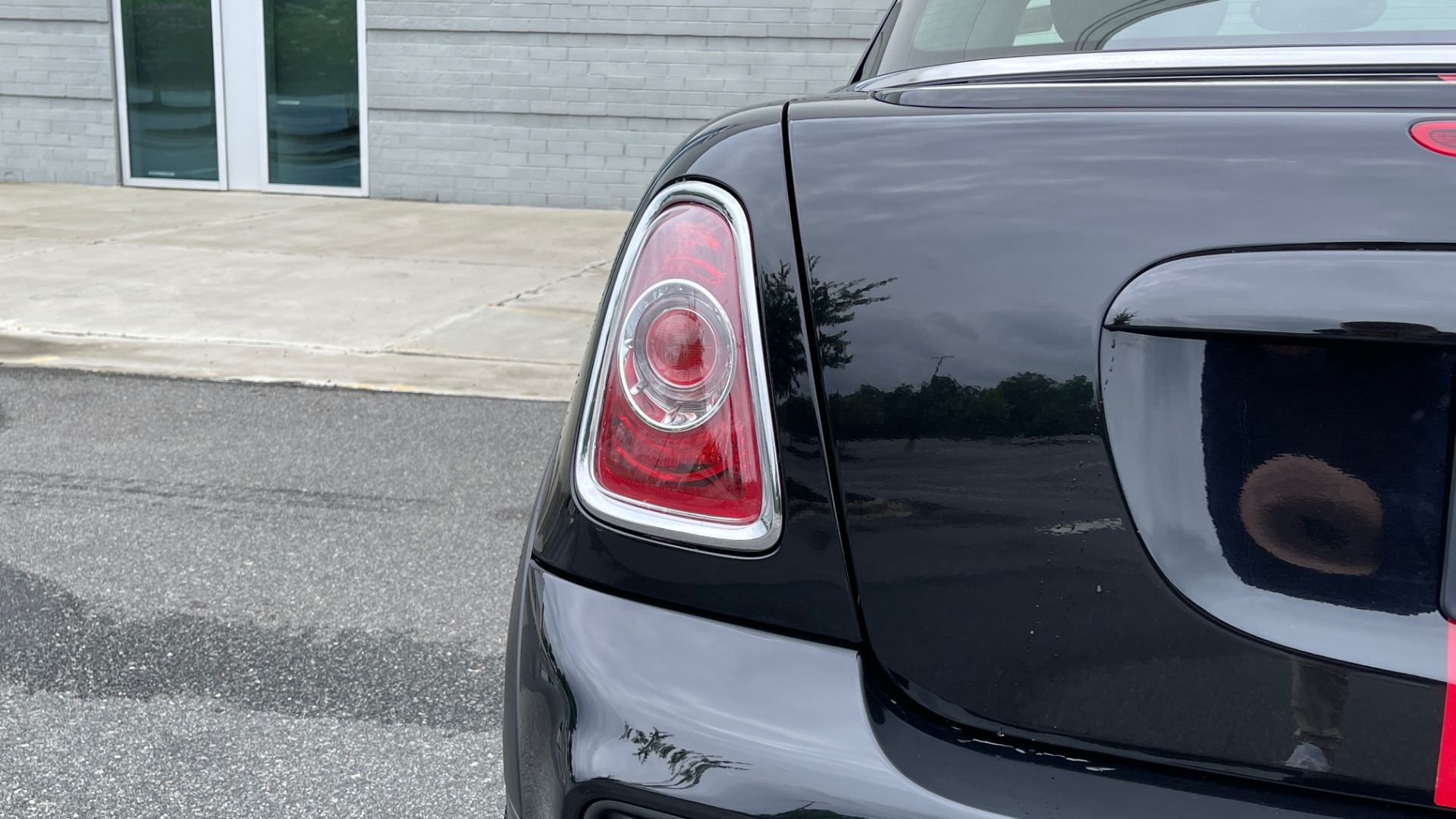Used 2013 MINI COOPER COUPE JOHN COOPER WORKS / 1.6L TURBO / AUTO / H/K SOUND for sale Sold at Formula Imports in Charlotte NC 28227 17