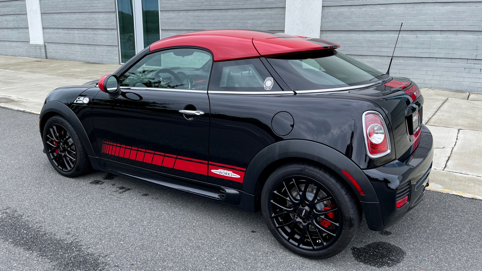 Used 2013 MINI COOPER COUPE JOHN COOPER WORKS / 1.6L TURBO / AUTO / H/K SOUND for sale Sold at Formula Imports in Charlotte NC 28227 3