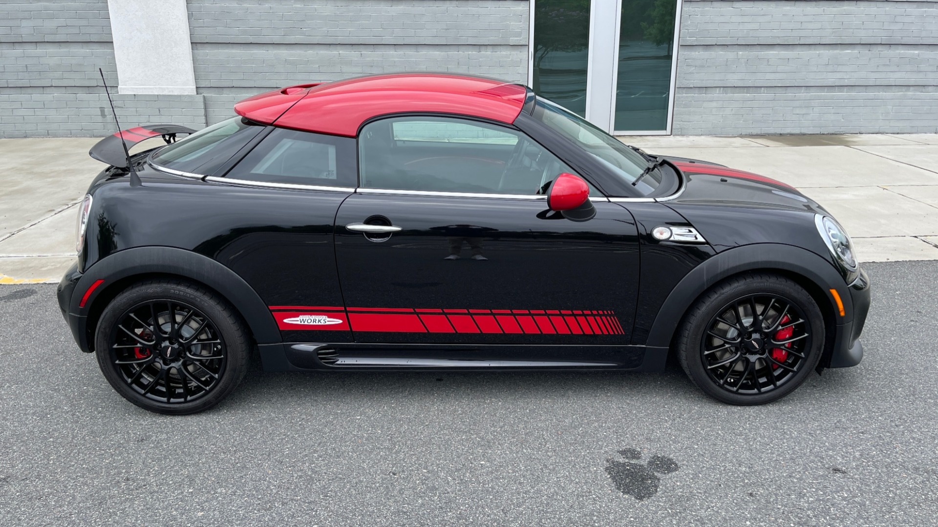 Used 2013 MINI COOPER COUPE JOHN COOPER WORKS / 1.6L TURBO / AUTO / H/K SOUND for sale Sold at Formula Imports in Charlotte NC 28227 5
