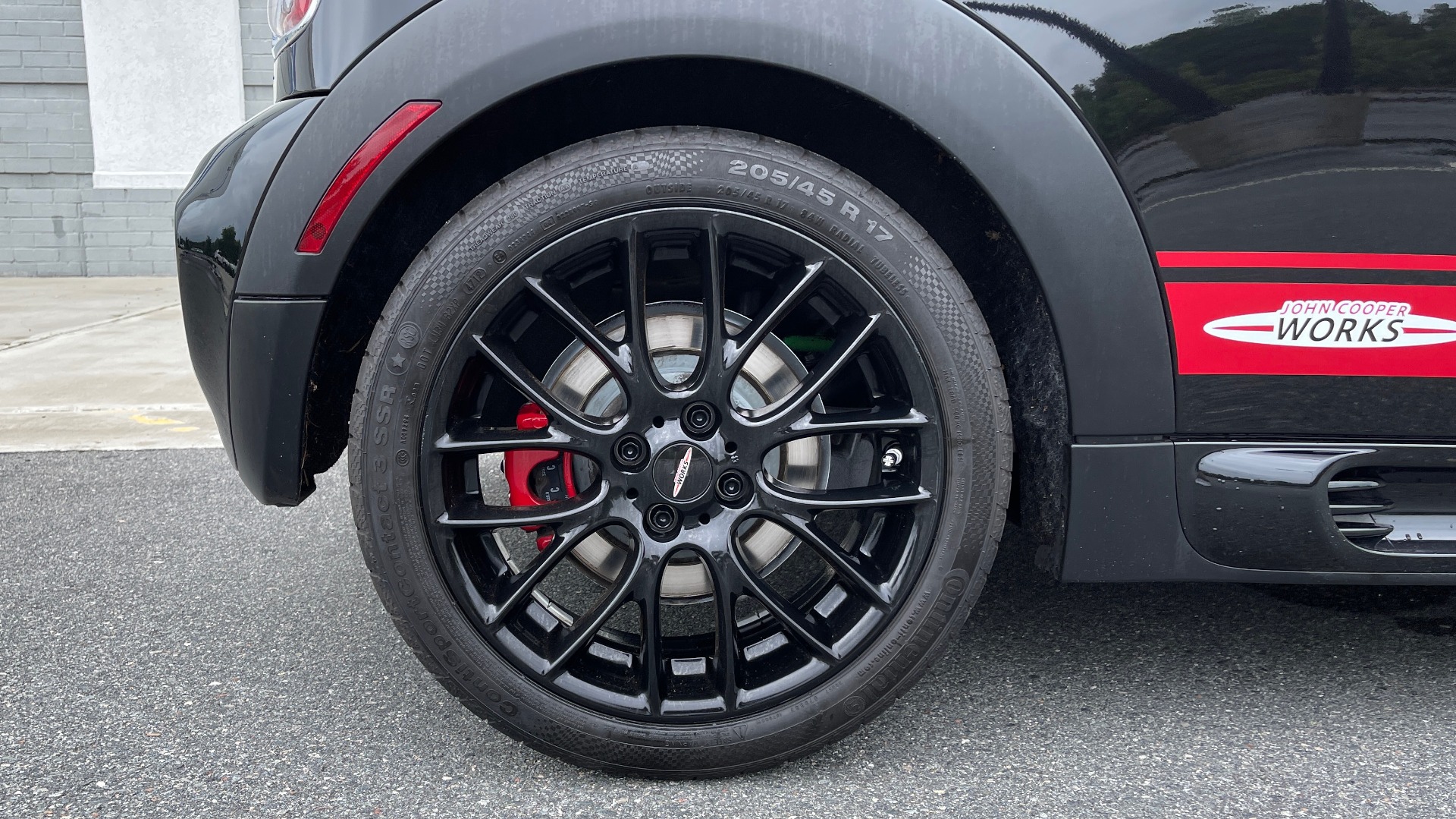Used 2013 MINI COOPER COUPE JOHN COOPER WORKS / 1.6L TURBO / AUTO / H/K SOUND for sale Sold at Formula Imports in Charlotte NC 28227 58