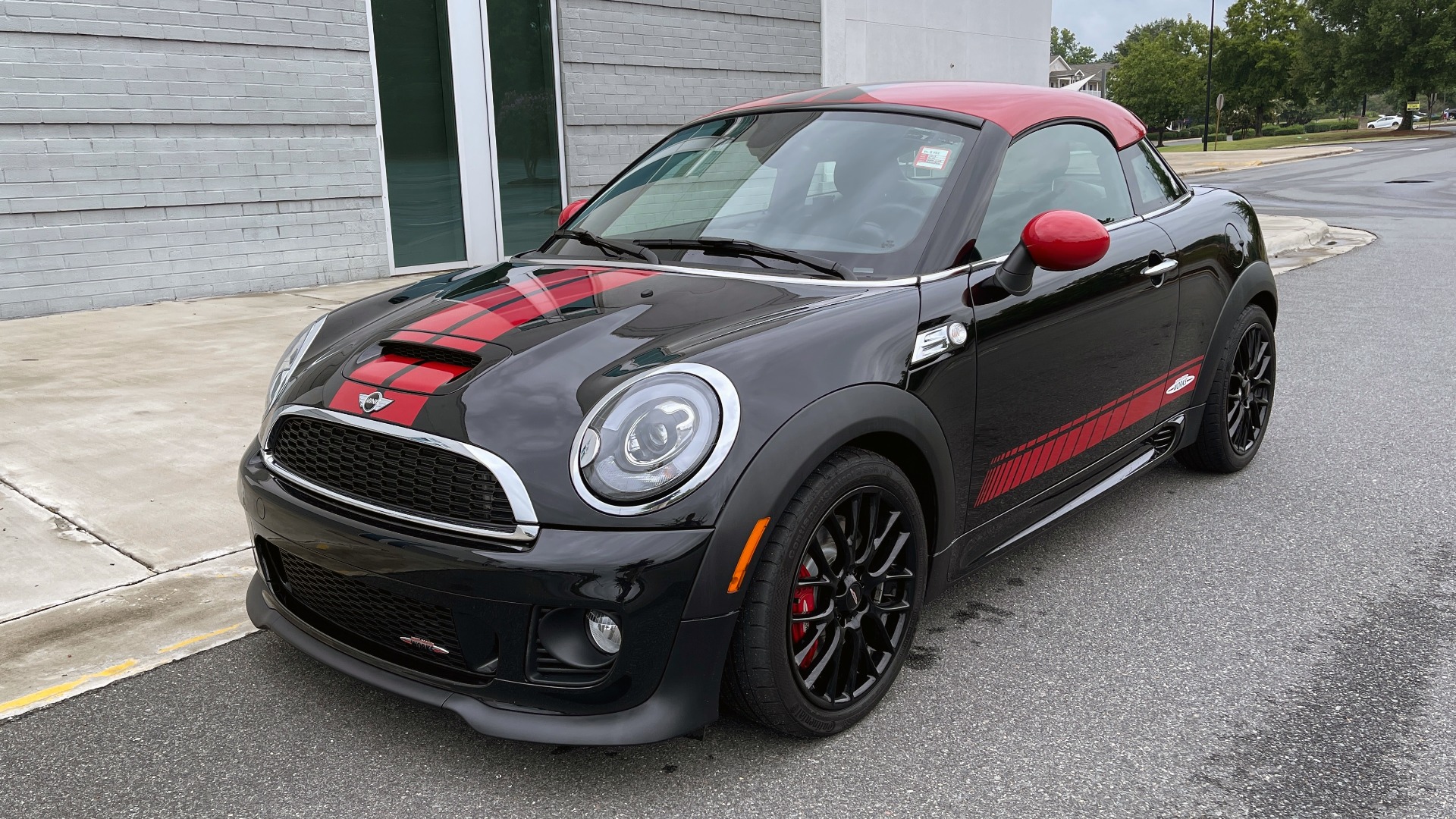 Used 2013 MINI COOPER COUPE JOHN COOPER WORKS / 1.6L TURBO / AUTO / H/K SOUND for sale Sold at Formula Imports in Charlotte NC 28227 1