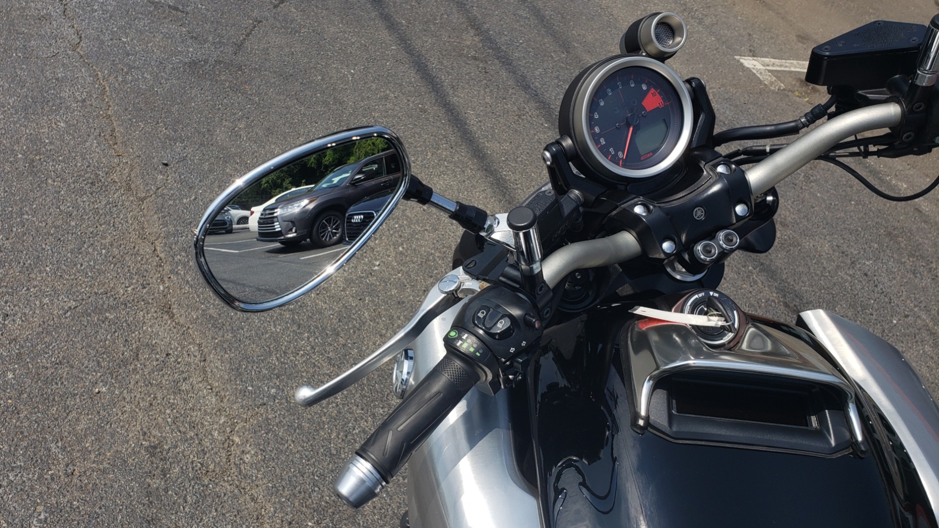 Used 2009 Yamaha V-MAX MOTORCYCLE / SPORT CRUISER / 18K MILES / SUPER CLEAN! for sale Sold at Formula Imports in Charlotte NC 28227 21