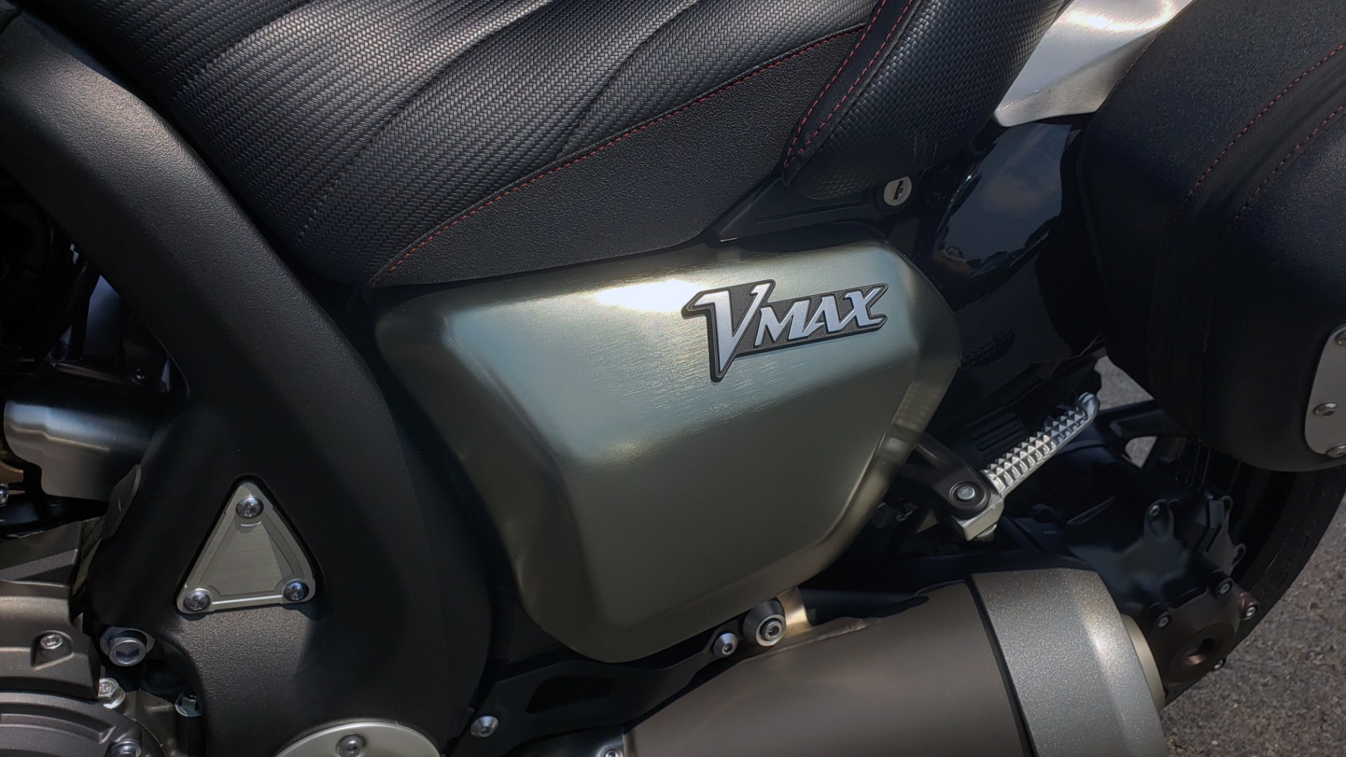 Used 2009 Yamaha V-MAX MOTORCYCLE / SPORT CRUISER / 18K MILES / SUPER CLEAN! for sale Sold at Formula Imports in Charlotte NC 28227 4