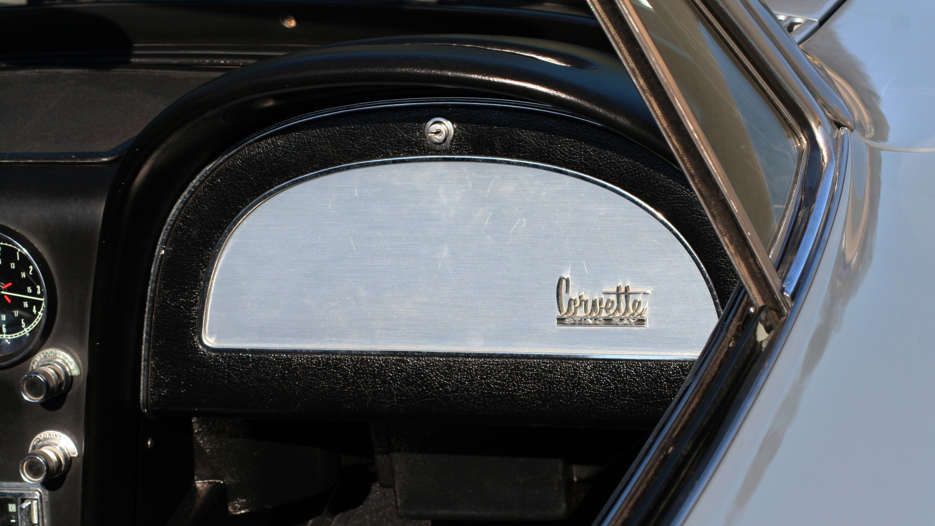 Used 1966 Chevrolet CORVETTE STINGRAY CONVERTIBLE 427 / 4-SPD / NUMBER MATCHING for sale Sold at Formula Imports in Charlotte NC 28227 18