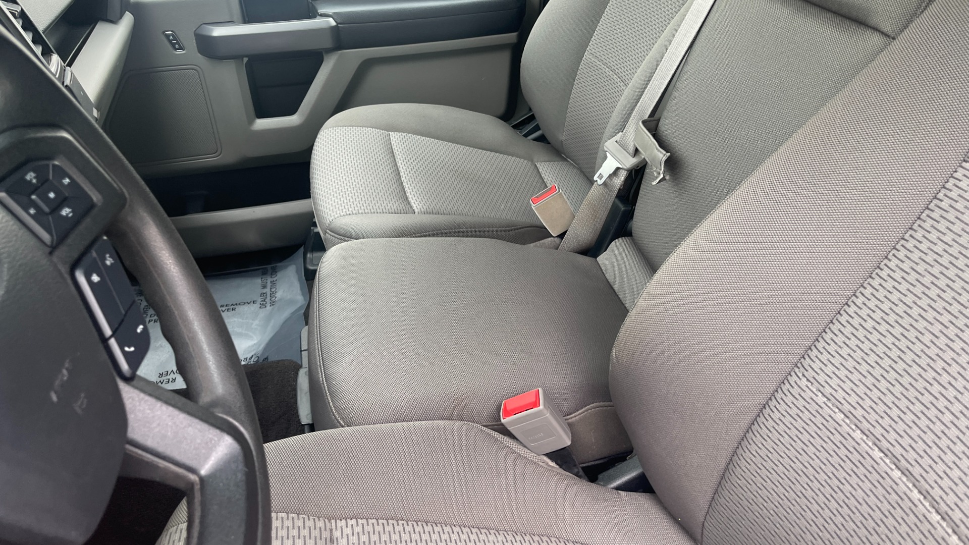 Used 2020 Ford F-150 XLT / 5.0L V8 / CREW CAB 4X4 / 17IN ALUMINUM WHEELS / CLOTH SEATS for sale Sold at Formula Imports in Charlotte NC 28227 15
