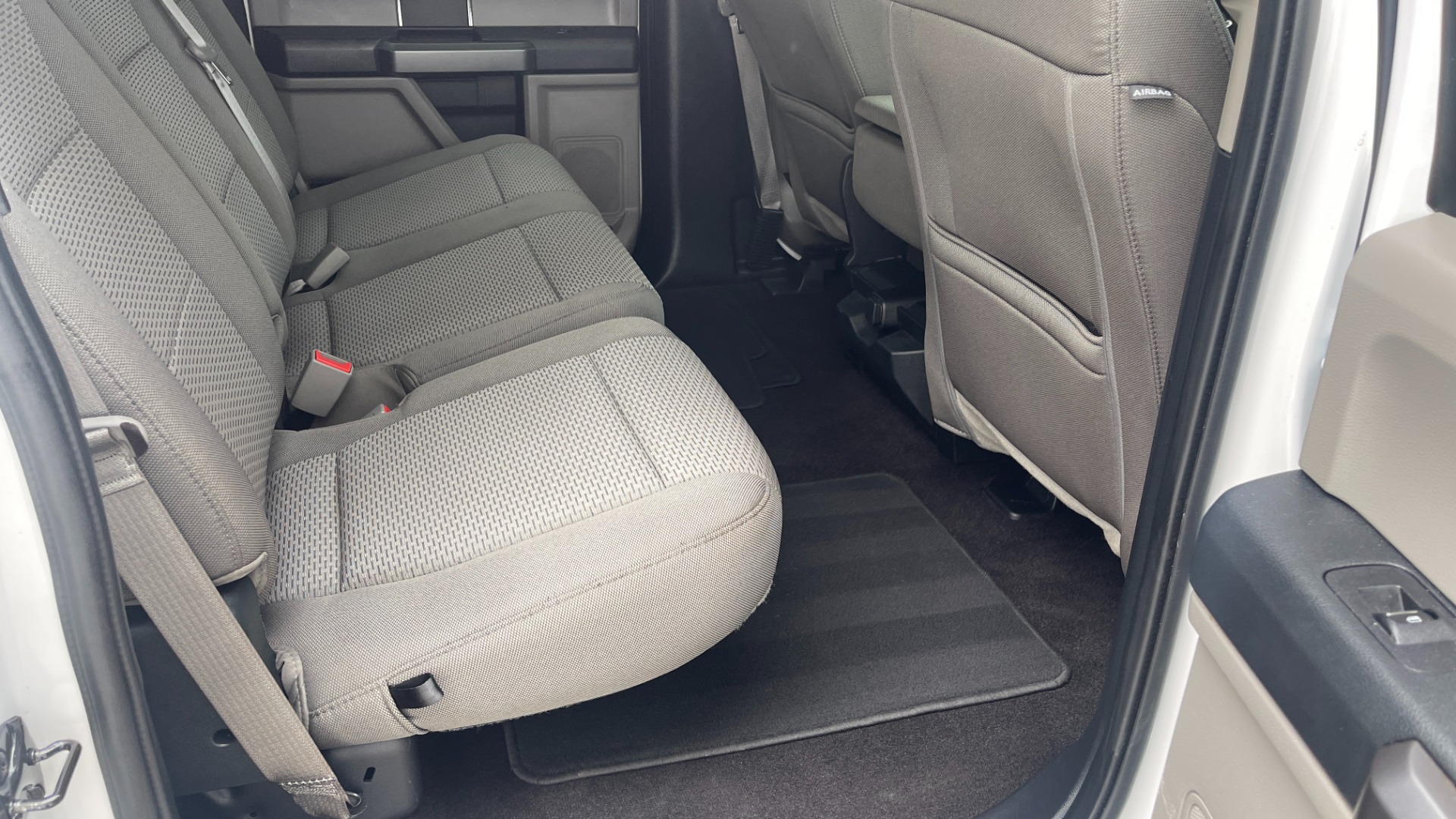 Used 2020 Ford F-150 XLT / 5.0L V8 / CREW CAB 4X4 / 17IN ALUMINUM WHEELS / CLOTH SEATS for sale Sold at Formula Imports in Charlotte NC 28227 18