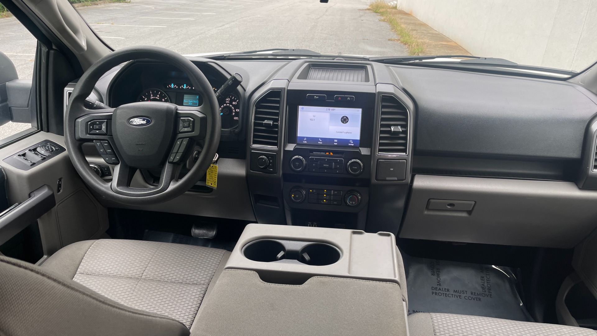Used 2020 Ford F-150 XLT / 5.0L V8 / CREW CAB 4X4 / 17IN ALUMINUM WHEELS / CLOTH SEATS for sale Sold at Formula Imports in Charlotte NC 28227 20